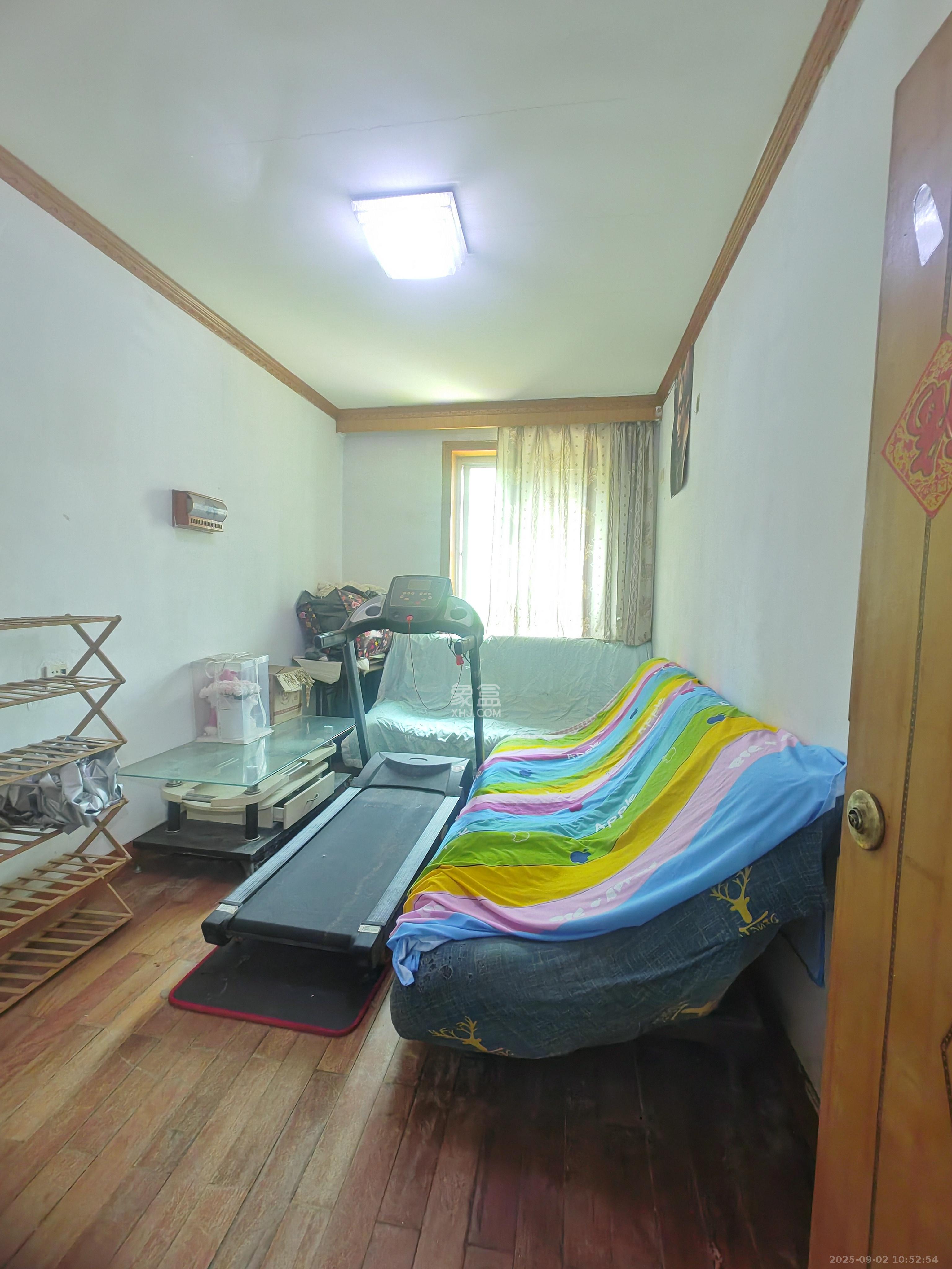 赤岗小区(一二三片) 1室2厅1卫 1200.0元/月 赤岗小区(一二三片) 1室2厅1卫 1200.0元/月室内图