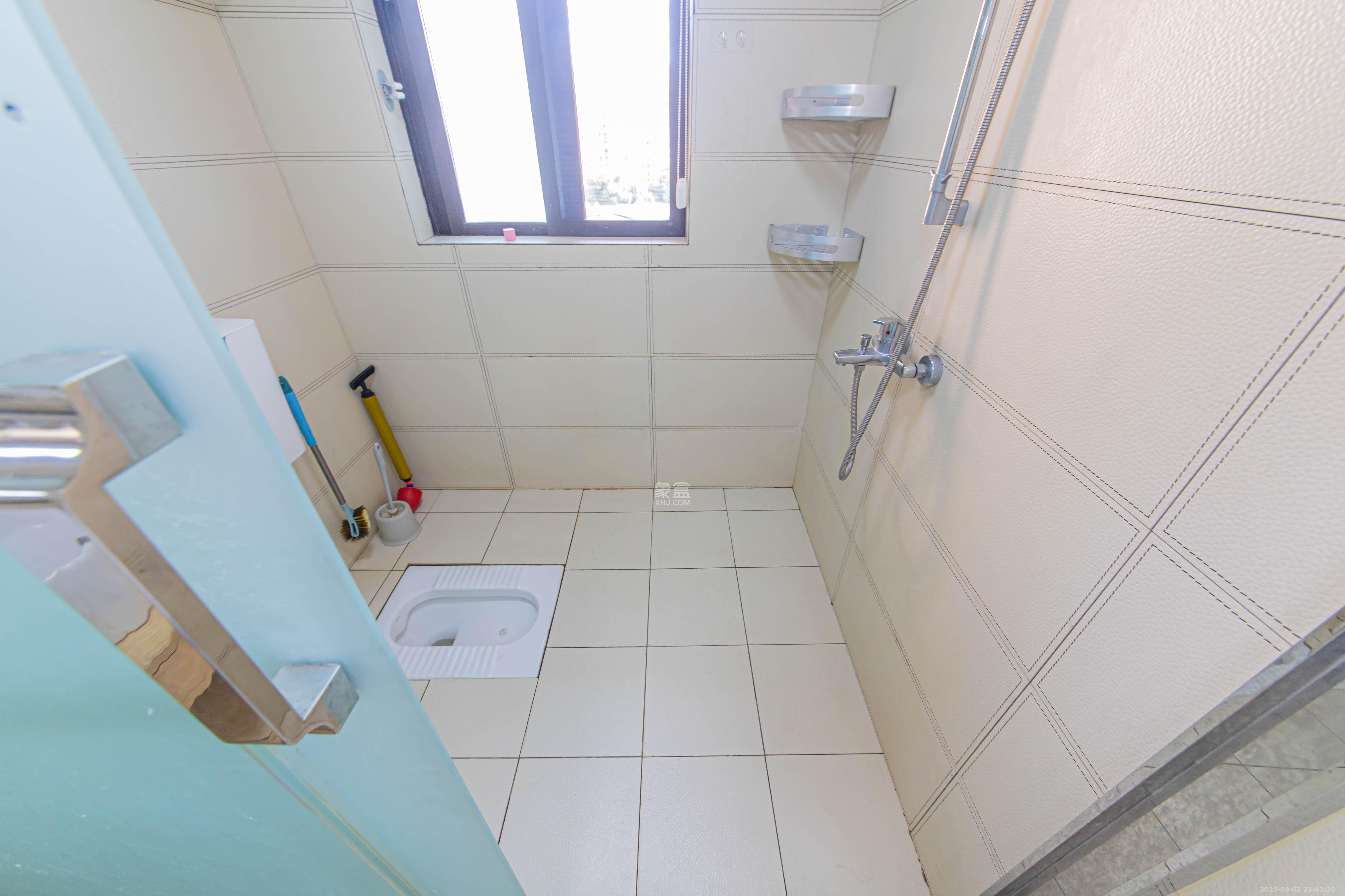 鑫远悦城（鑫远悦时代）  3室2厅1卫    95.0万卫生间