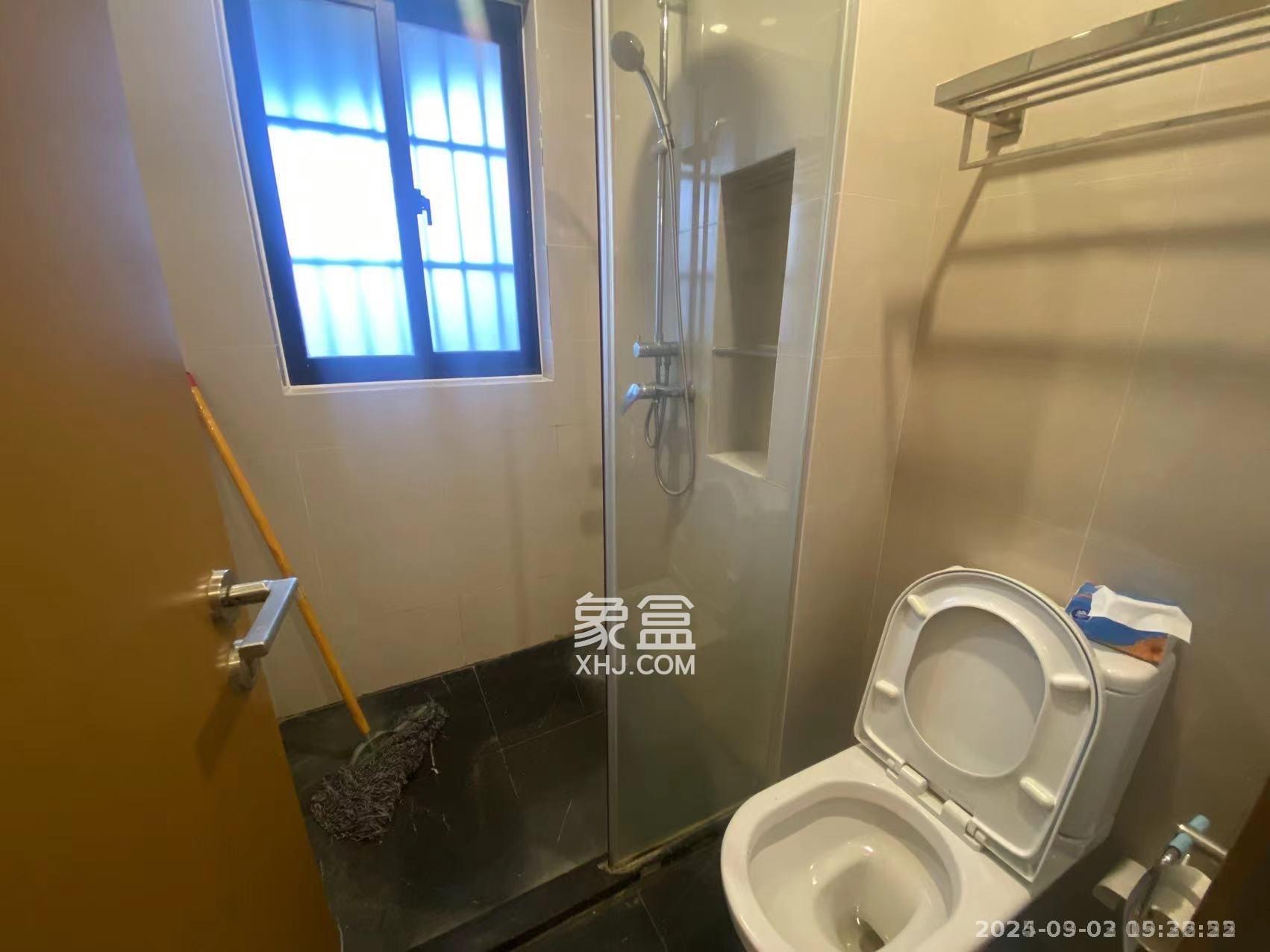 新力紫园  3室2厅1卫   3200.00元/月室内图