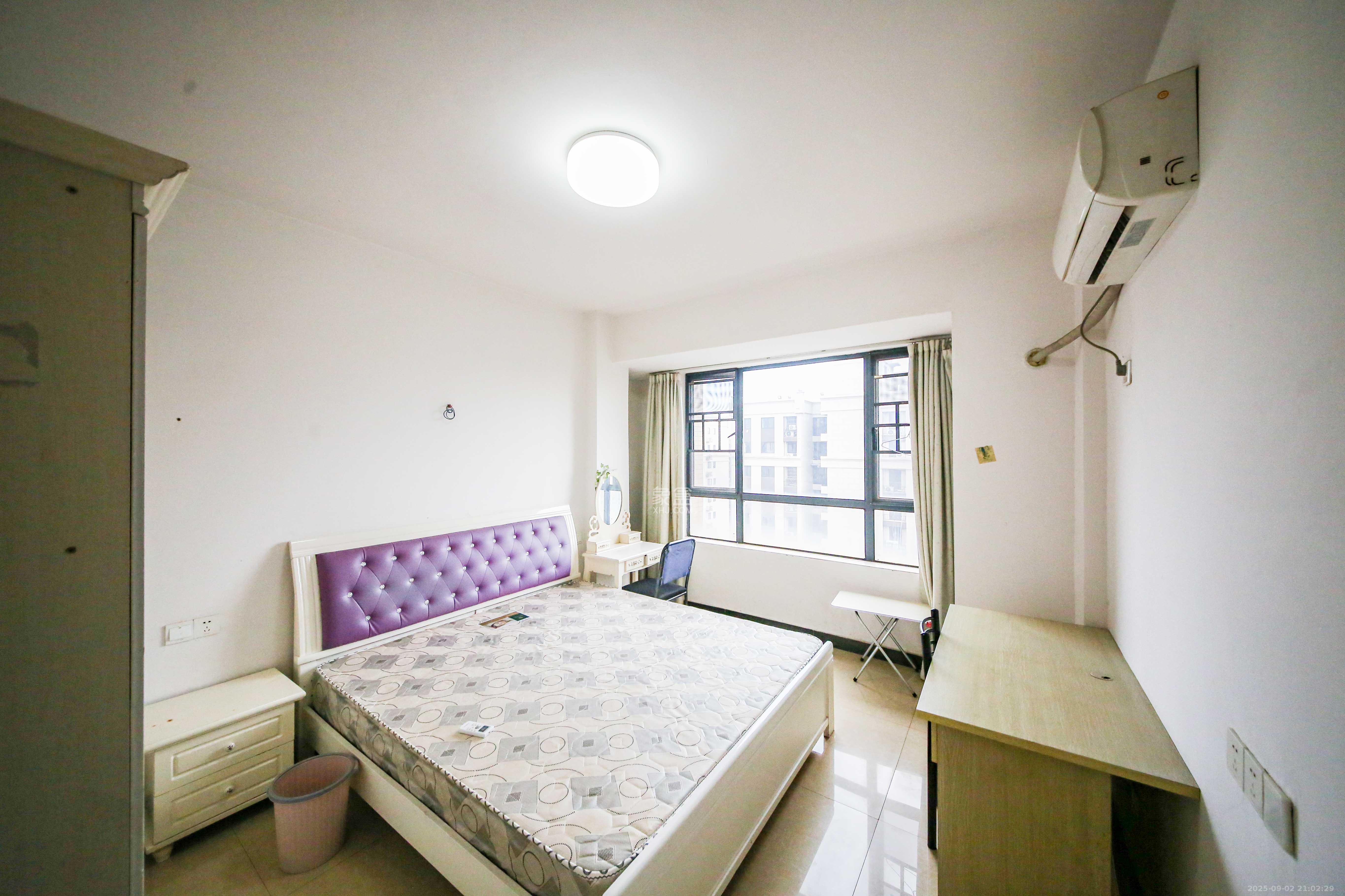 嘉福长安郡(融信澜悦、嘉福好美家园) 3室2厅2卫 95.0万 嘉福长安郡(融信澜悦、嘉福好美家园) 3室2厅2卫 95.0万卧室