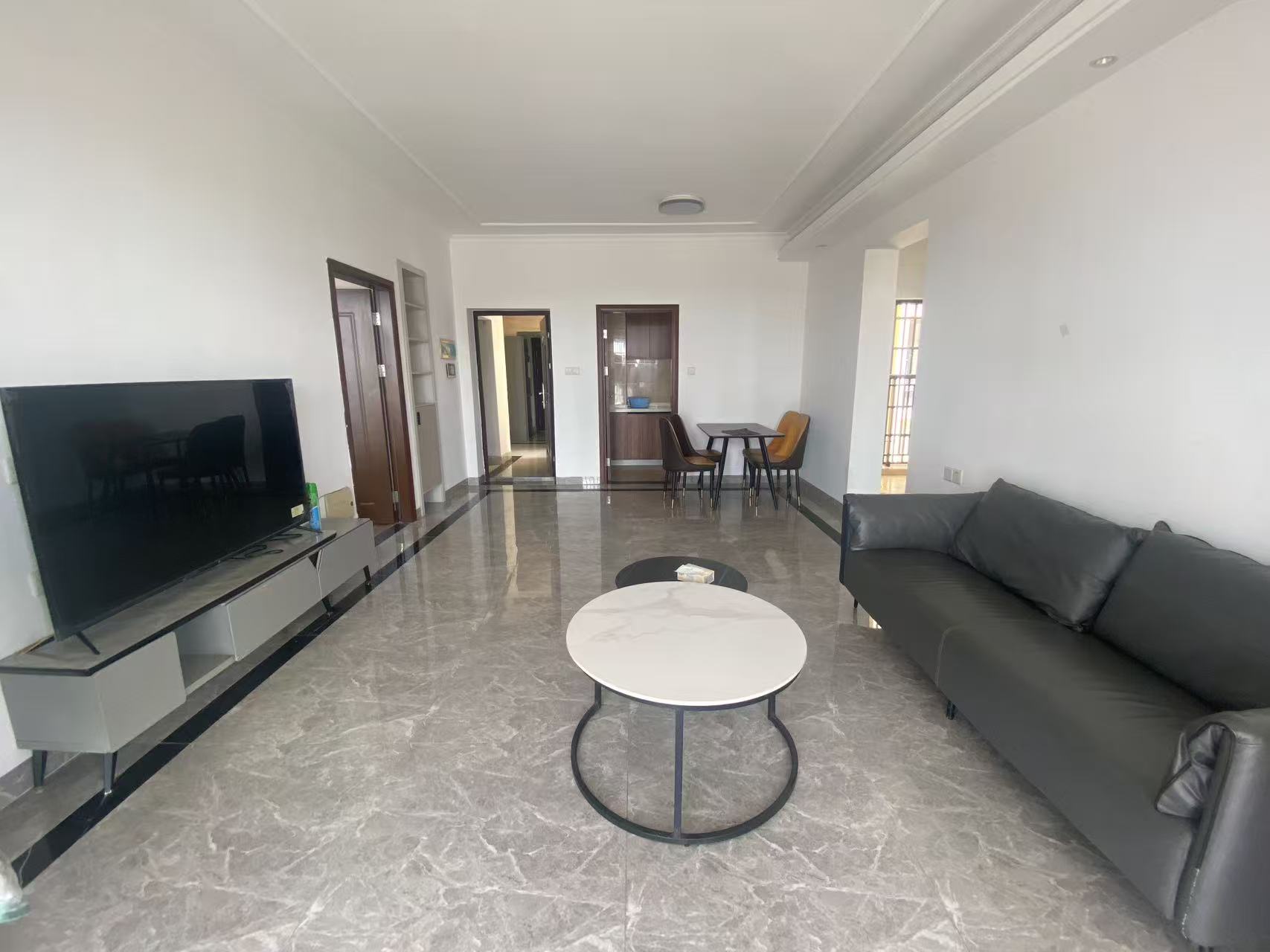 粤泰滨江花园 2室1厅1卫 2300.0元/月 粤泰滨江花园 2室1厅1卫 2300.0元/月室内图