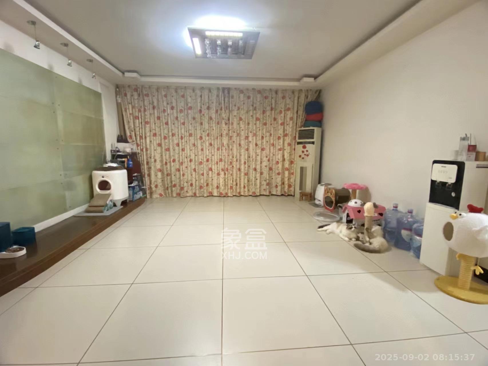 英才园丰颐苑  4室2厅2卫    3500.0元/月 英才园丰颐苑  4室2厅2卫    3500.0元/月