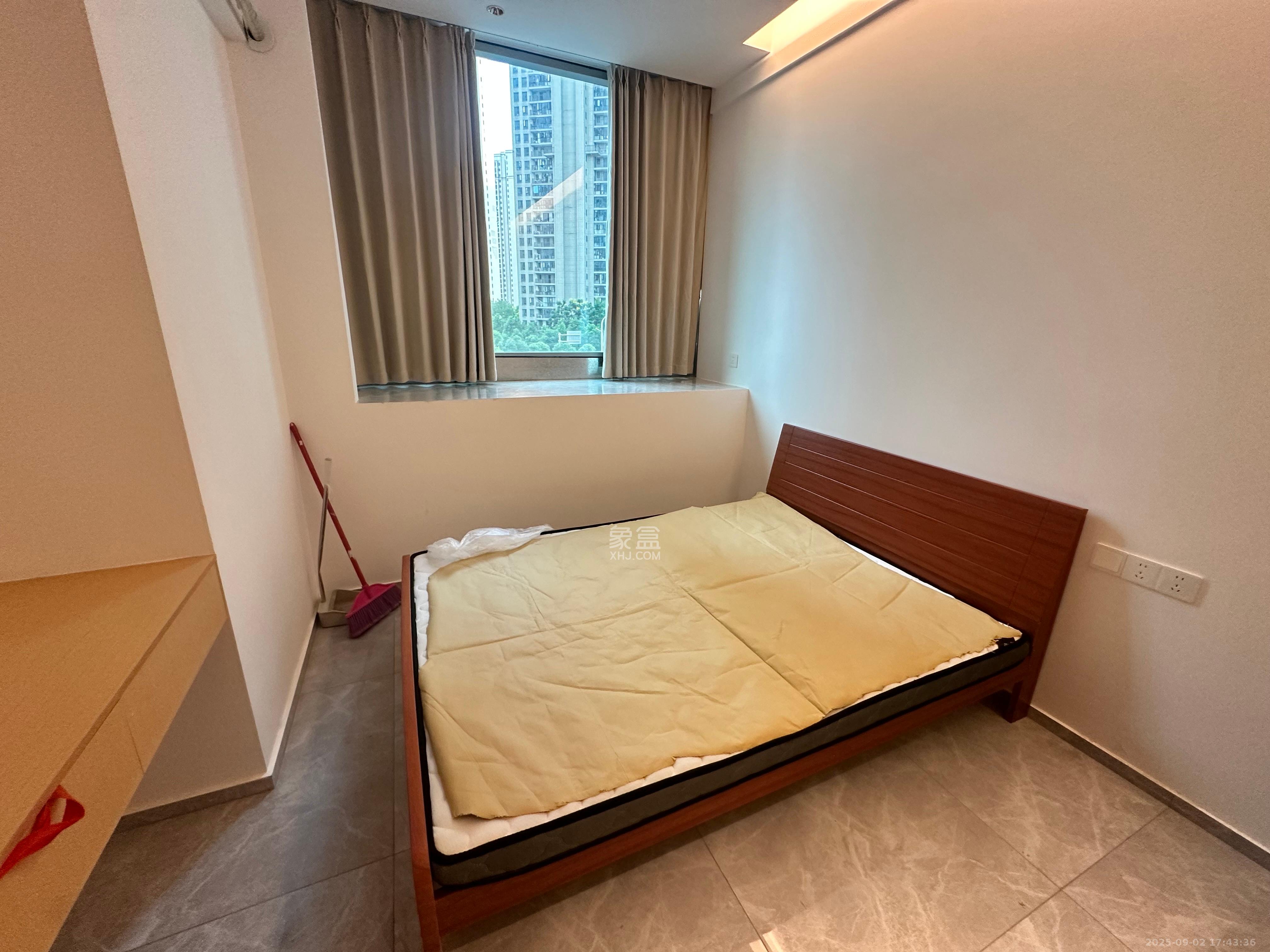 福晟翡翠湾 1室1厅1卫 1500.0元/月 福晟翡翠湾 1室1厅1卫 1500.0元/月室内图