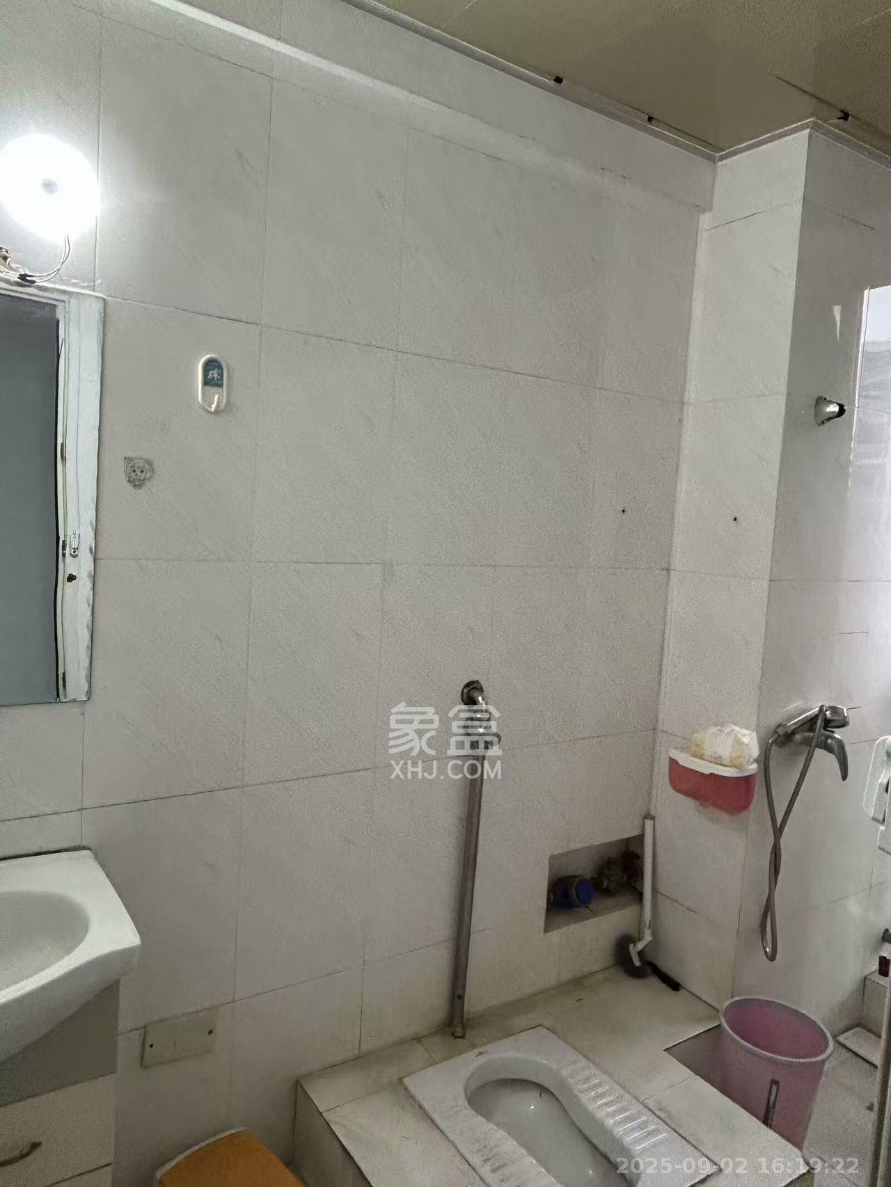 华菱新城地标 2室1厅1卫 1700.0元/月 华菱新城地标 2室1厅1卫 1700.0元/月室内图