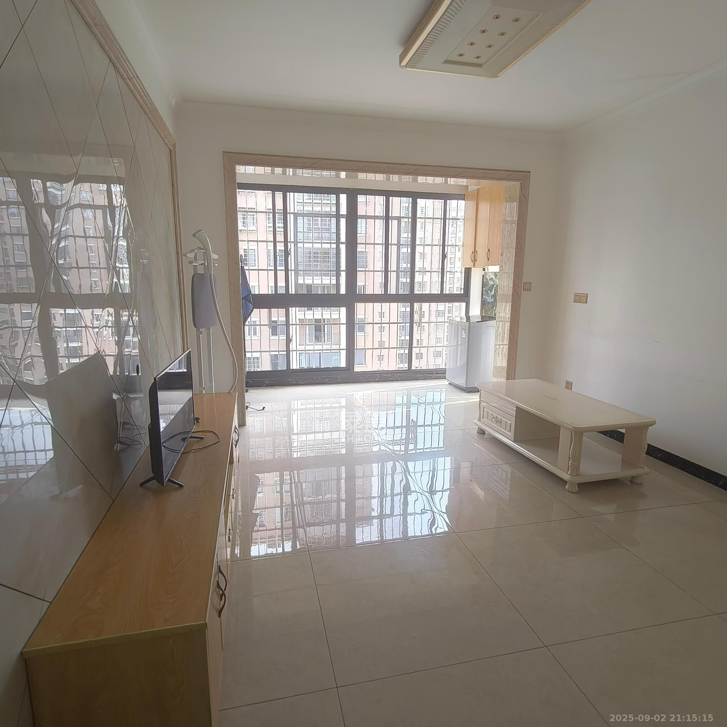 和润园一、二期  2室0厅0卫    1800.0元/月室内图