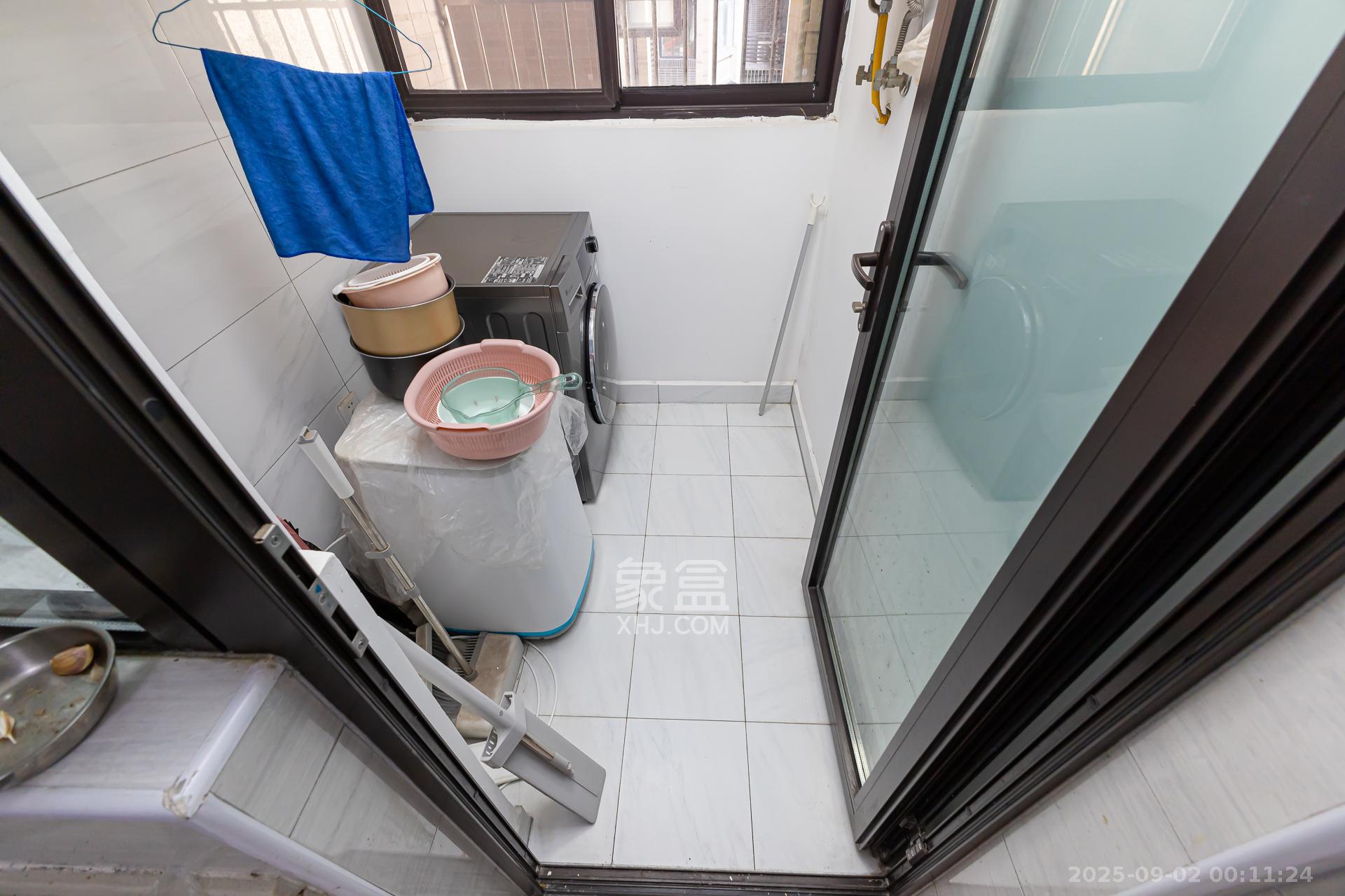 时代倾城五期  2室1厅1卫    68.0万阳台