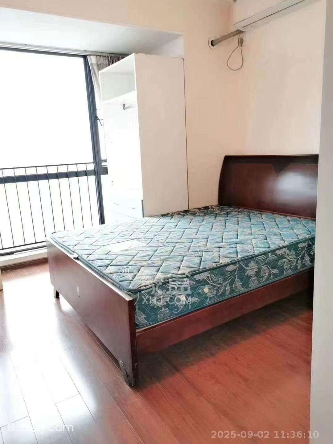 万科金域华府二期  3室2厅2卫   3200.00元/月室内图