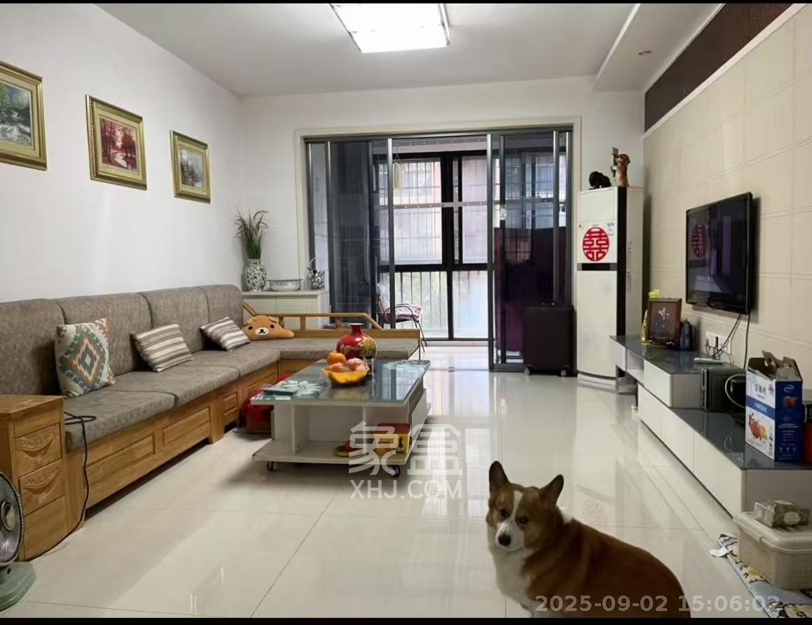 霞光山庄北苑 3室2厅2卫 1600.0元/月 霞光山庄北苑 3室2厅2卫 1600.0元/月室内图