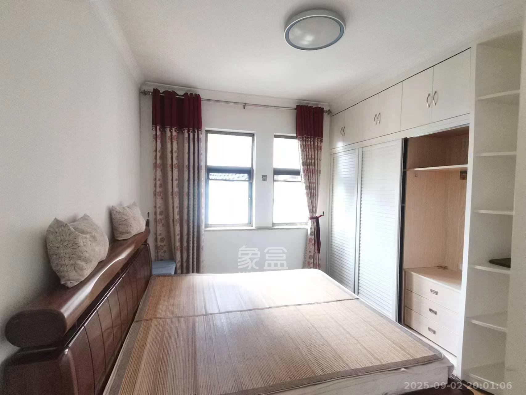 中房瑞致国际  3室2厅2卫    3000.0元/月 中房瑞致国际  3室2厅2卫    3000.0元/月室内图