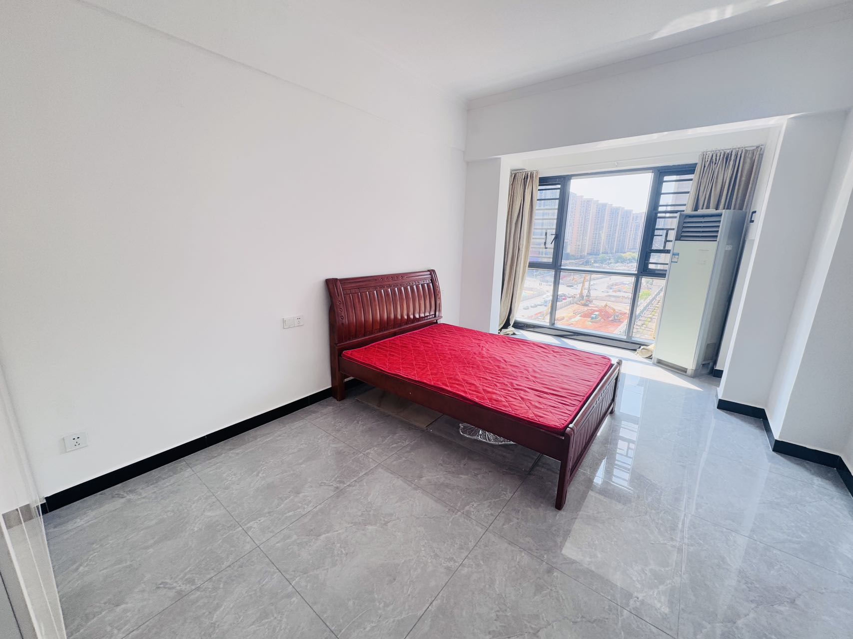 创世纪广场 1室1厅1卫 1300.0元/月 创世纪广场 1室1厅1卫 1300.0元/月户型图