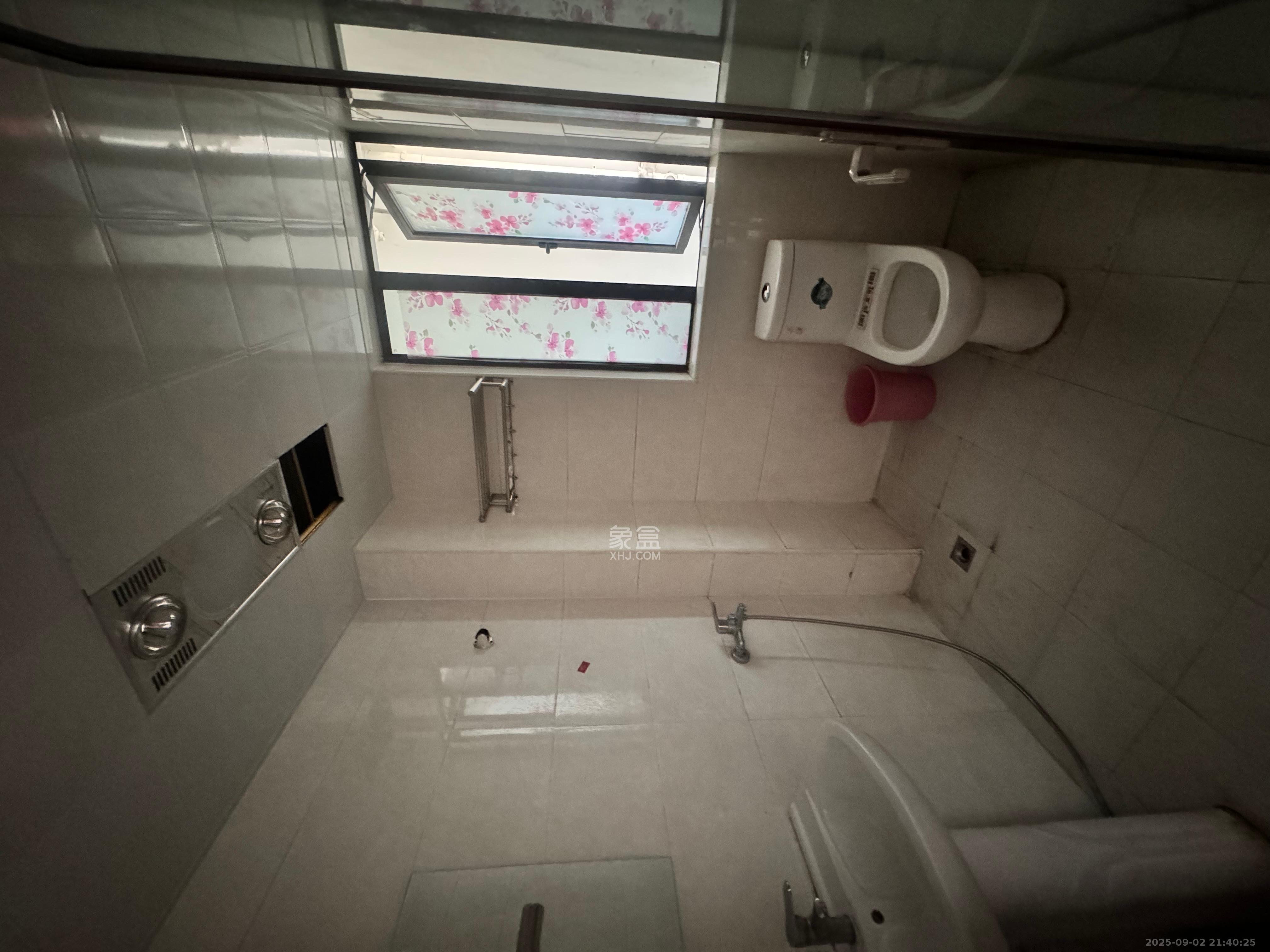 洋湖昊天（雅和苑）  3室2厅2卫    2600.0元/月室内图