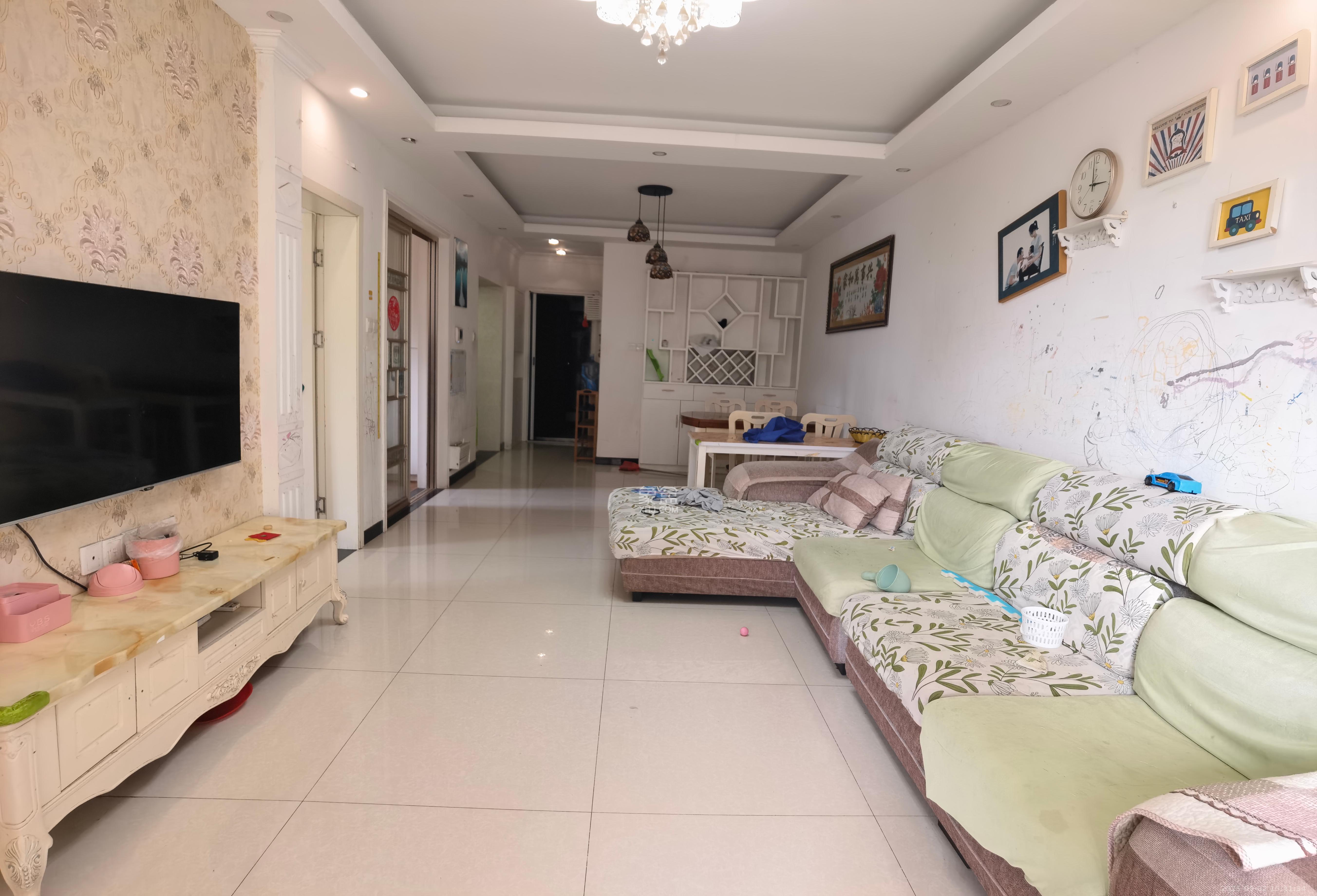 中信凯旋城(中信新城四期) 3室2厅1卫 1800.0元/月 中信凯旋城(中信新城四期) 3室2厅1卫 1800.0元/月室内图