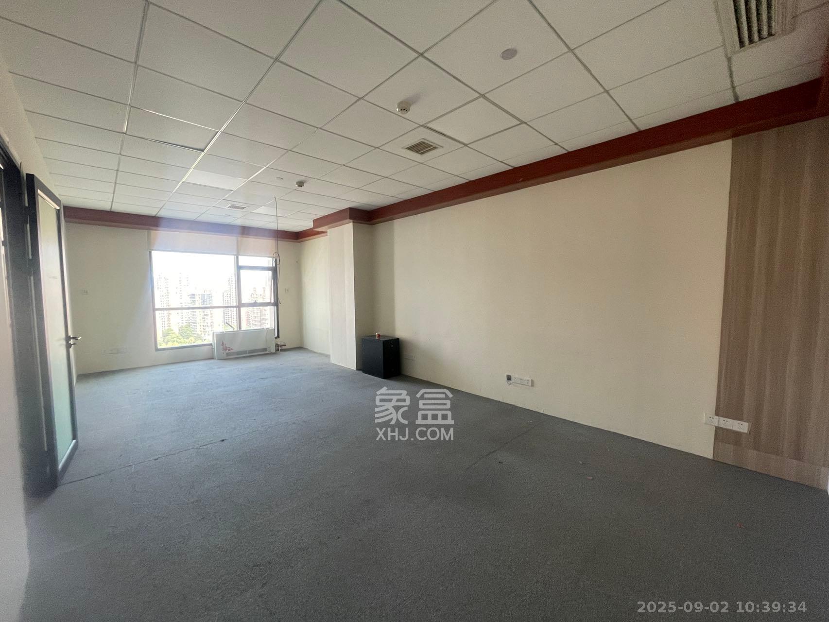 华坤时代   95.0㎡      4000.0元/月室内图