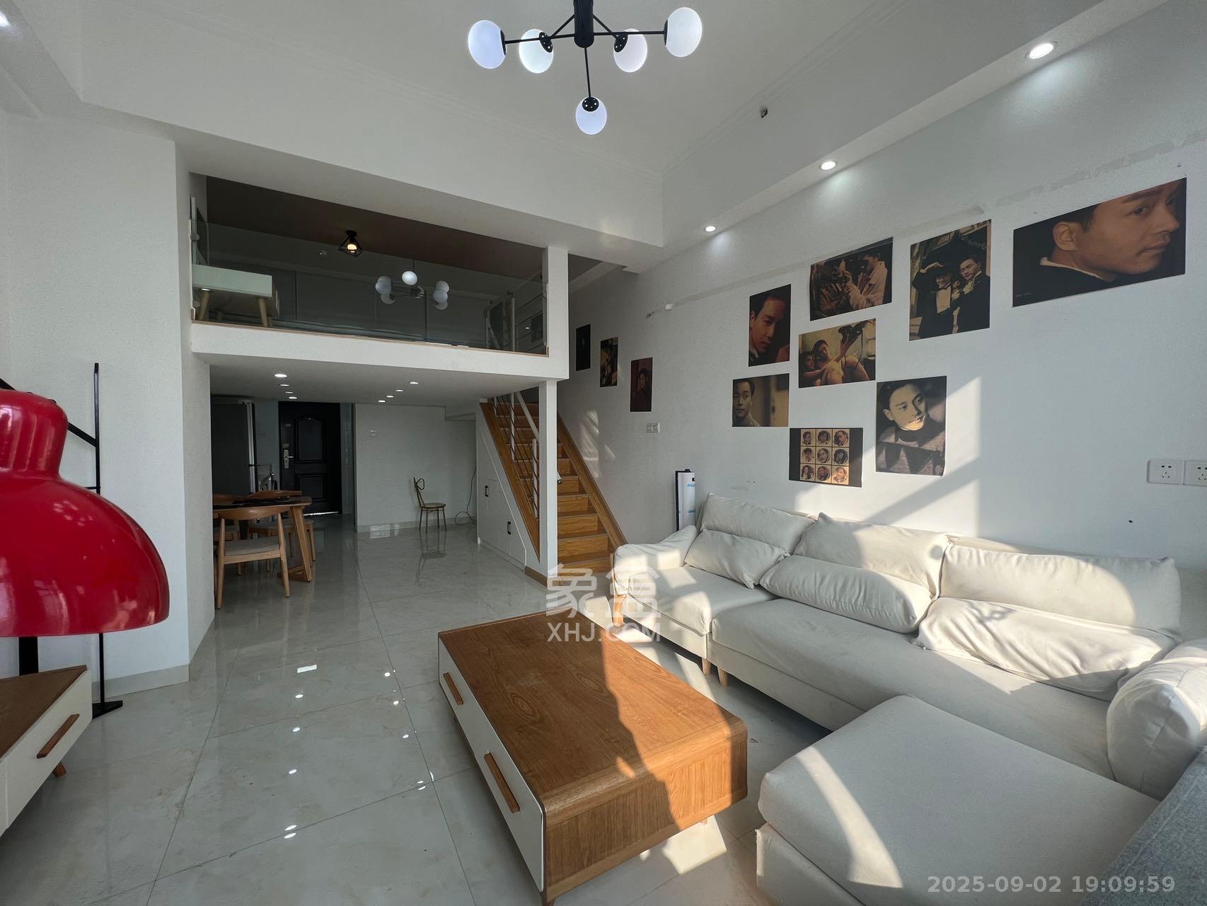 荣悦台  1室1厅1卫    2000.0元/月 荣悦台  1室1厅1卫    2000.0元/月室内图