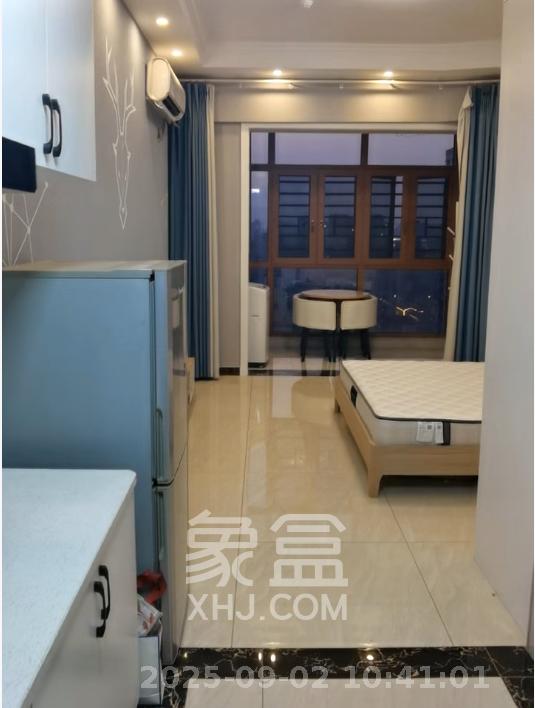 明大佳园  1室1厅1卫    1800.0元/月室内图