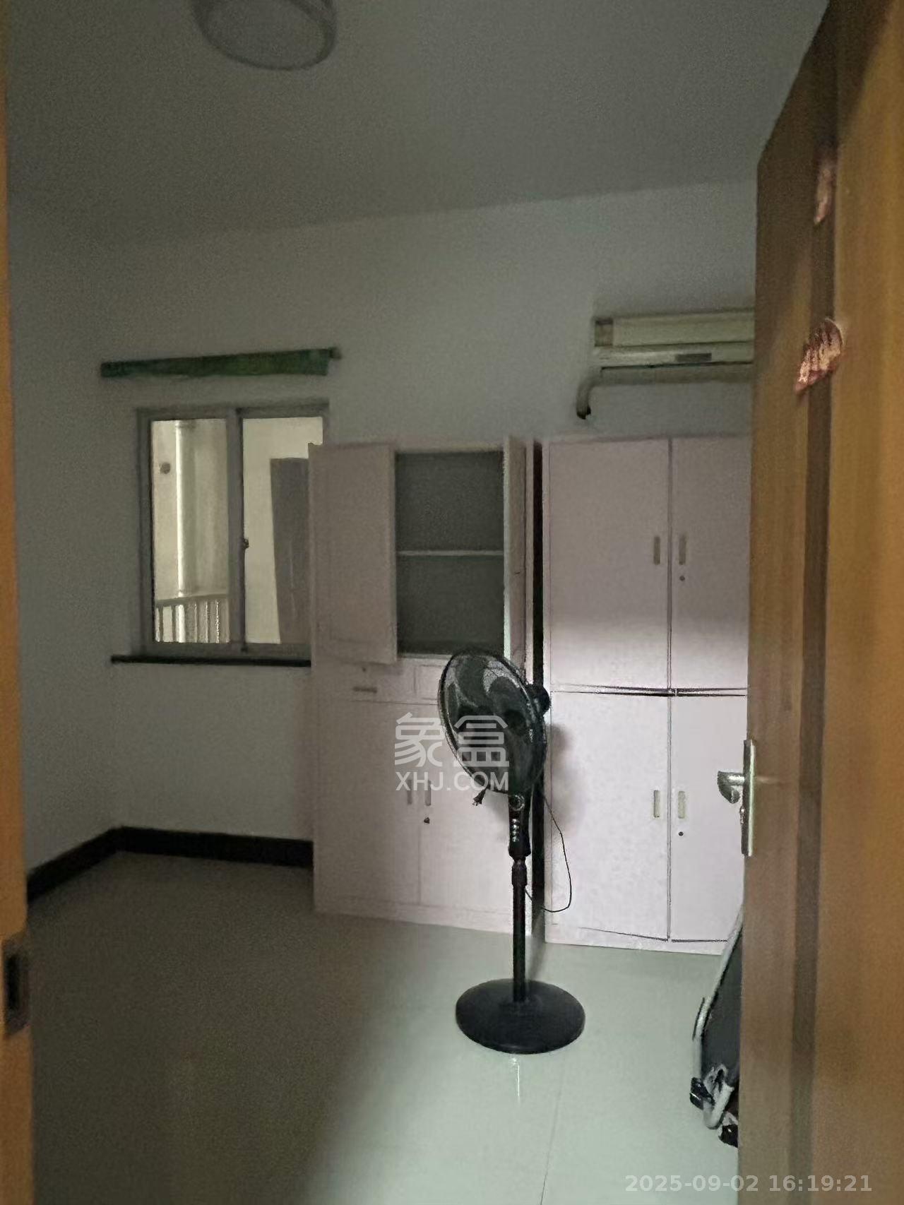 华菱新城地标 2室1厅1卫 1700.0元/月 华菱新城地标 2室1厅1卫 1700.0元/月室内图