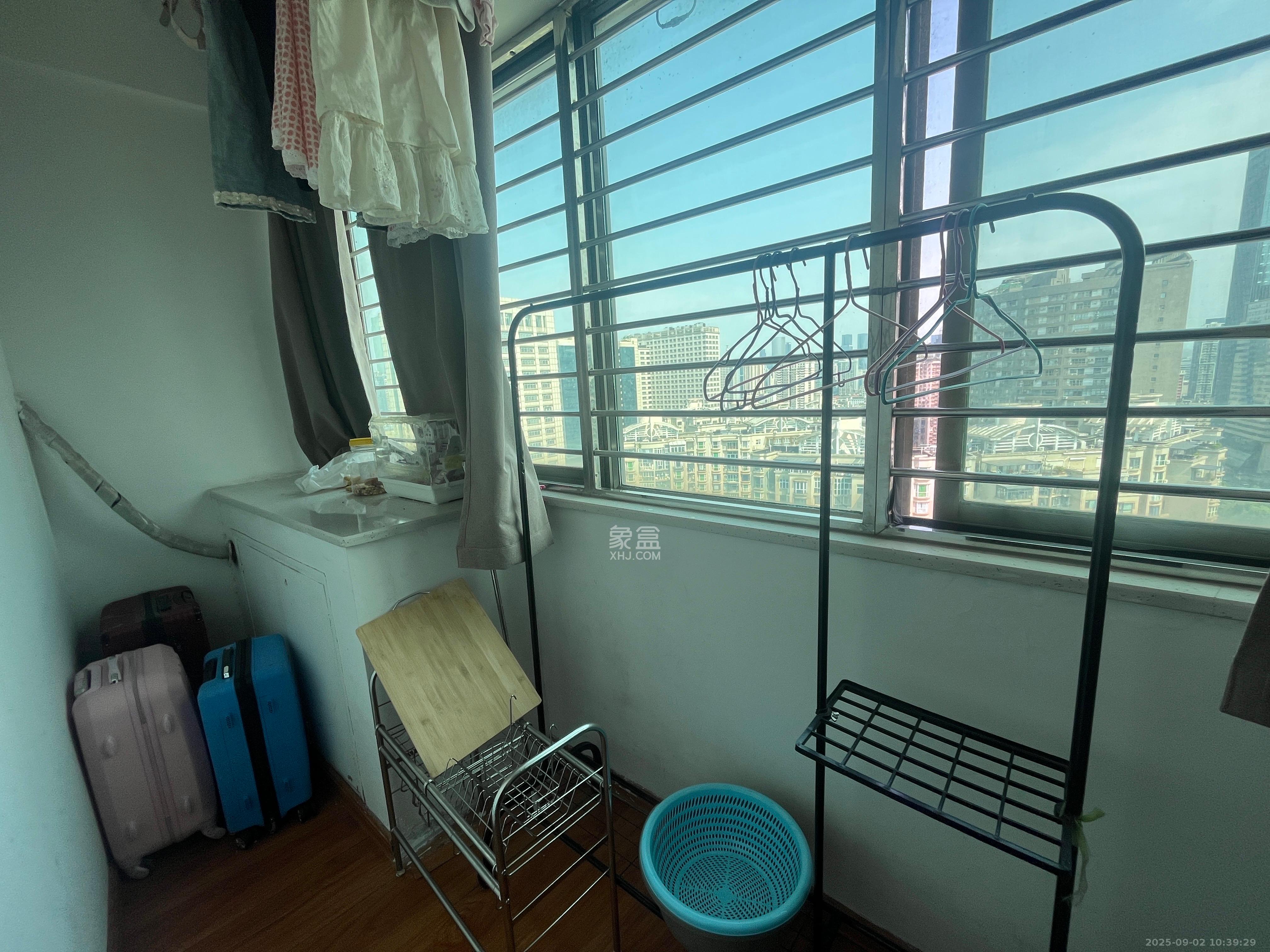 上城星座 1室0厅1卫 1700.0元/月 上城星座 1室0厅1卫 1700.0元/月室内图