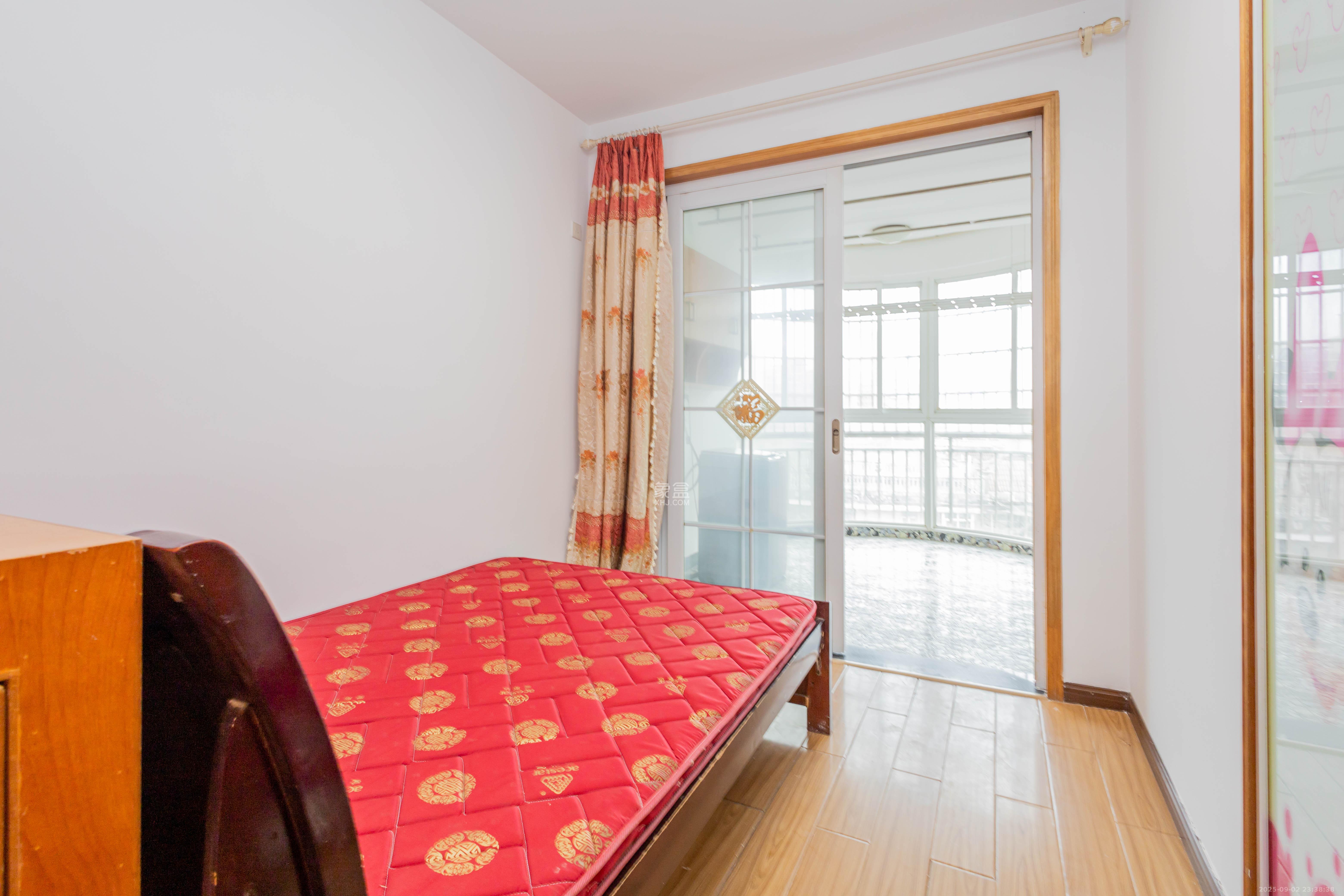 星城国际 4室2厅2卫 66.8万 星城国际 4室2厅2卫 66.8万卧室