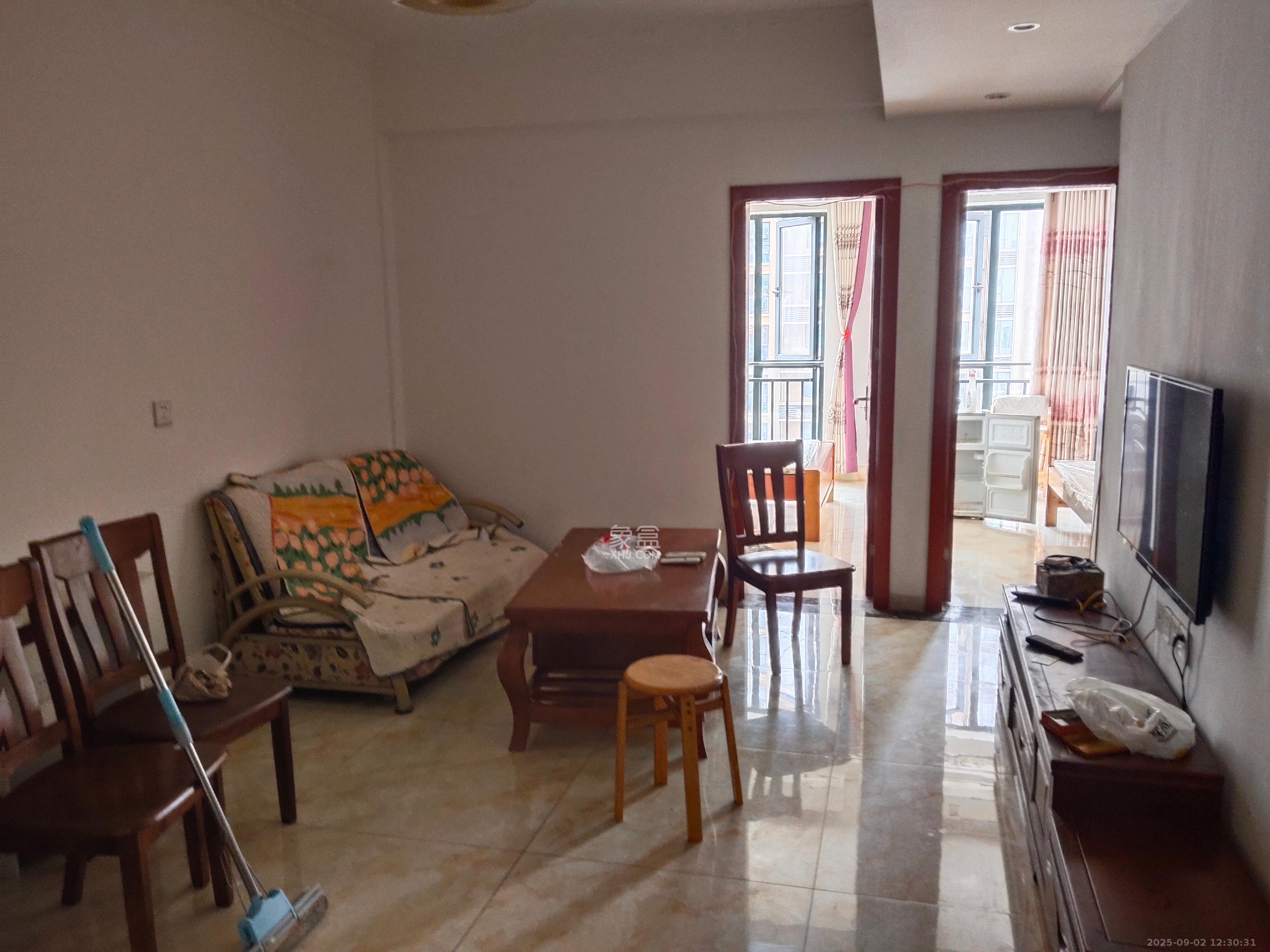 鑫科明珠  2室1厅1卫    2000.0元/月 鑫科明珠  2室1厅1卫    2000.0元/月室内图