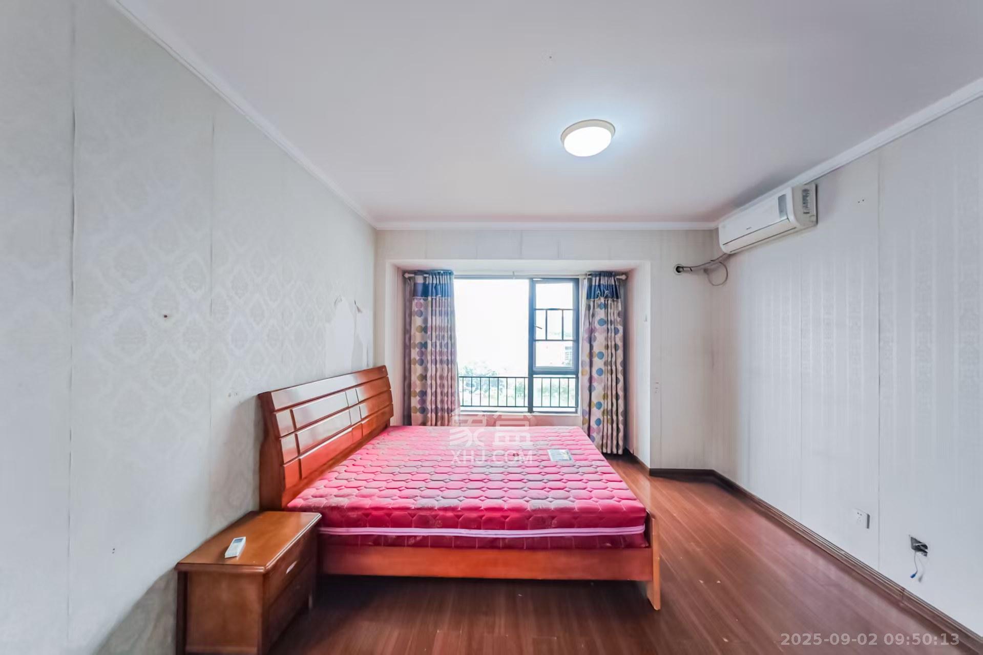 万科金域华府一期  3室2厅1卫    2900.0元/月室内图