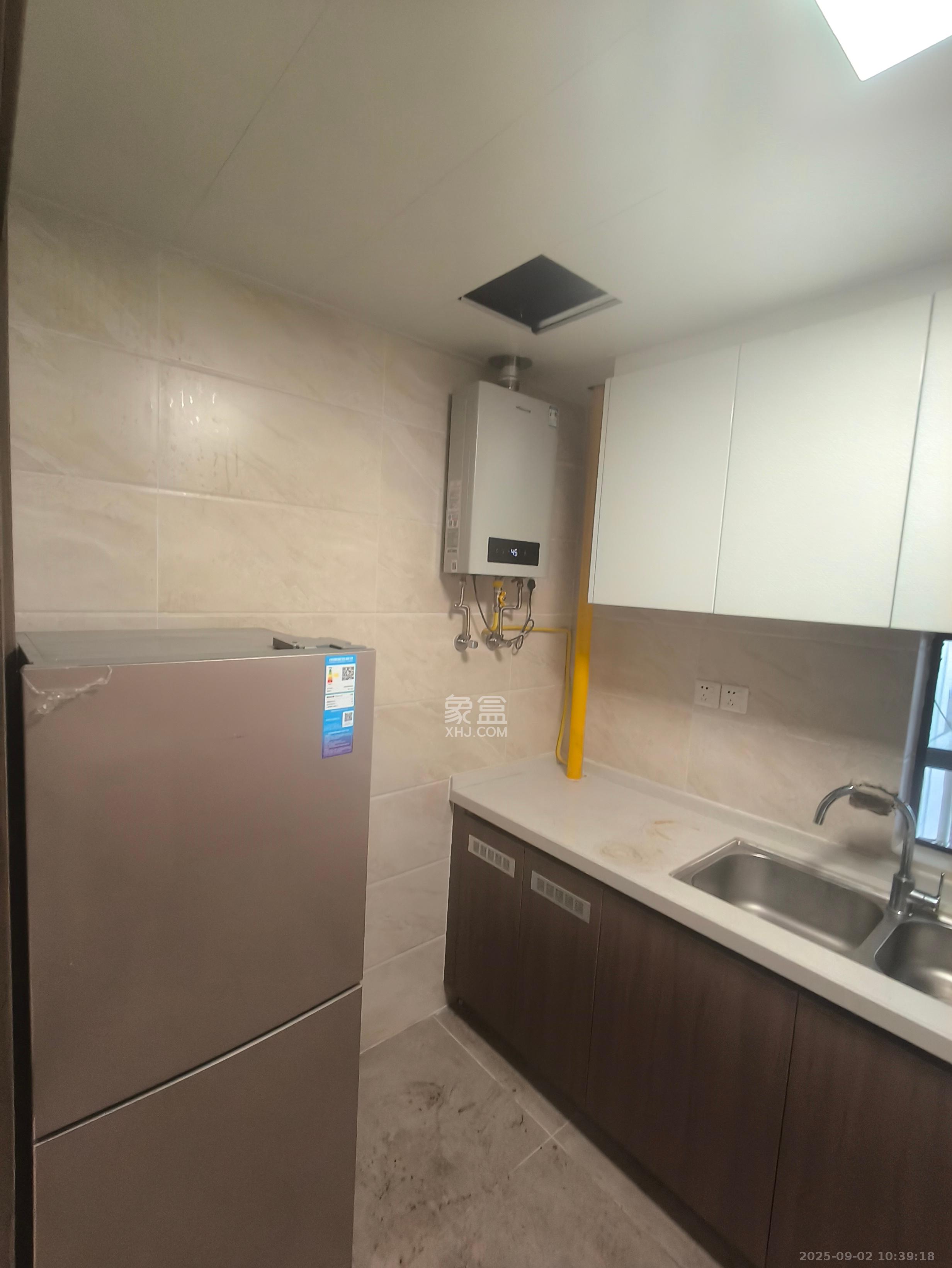 保利恒伟时光印象 4室2厅2卫 3000.0元/月 保利恒伟时光印象 4室2厅2卫 3000.0元/月室内图