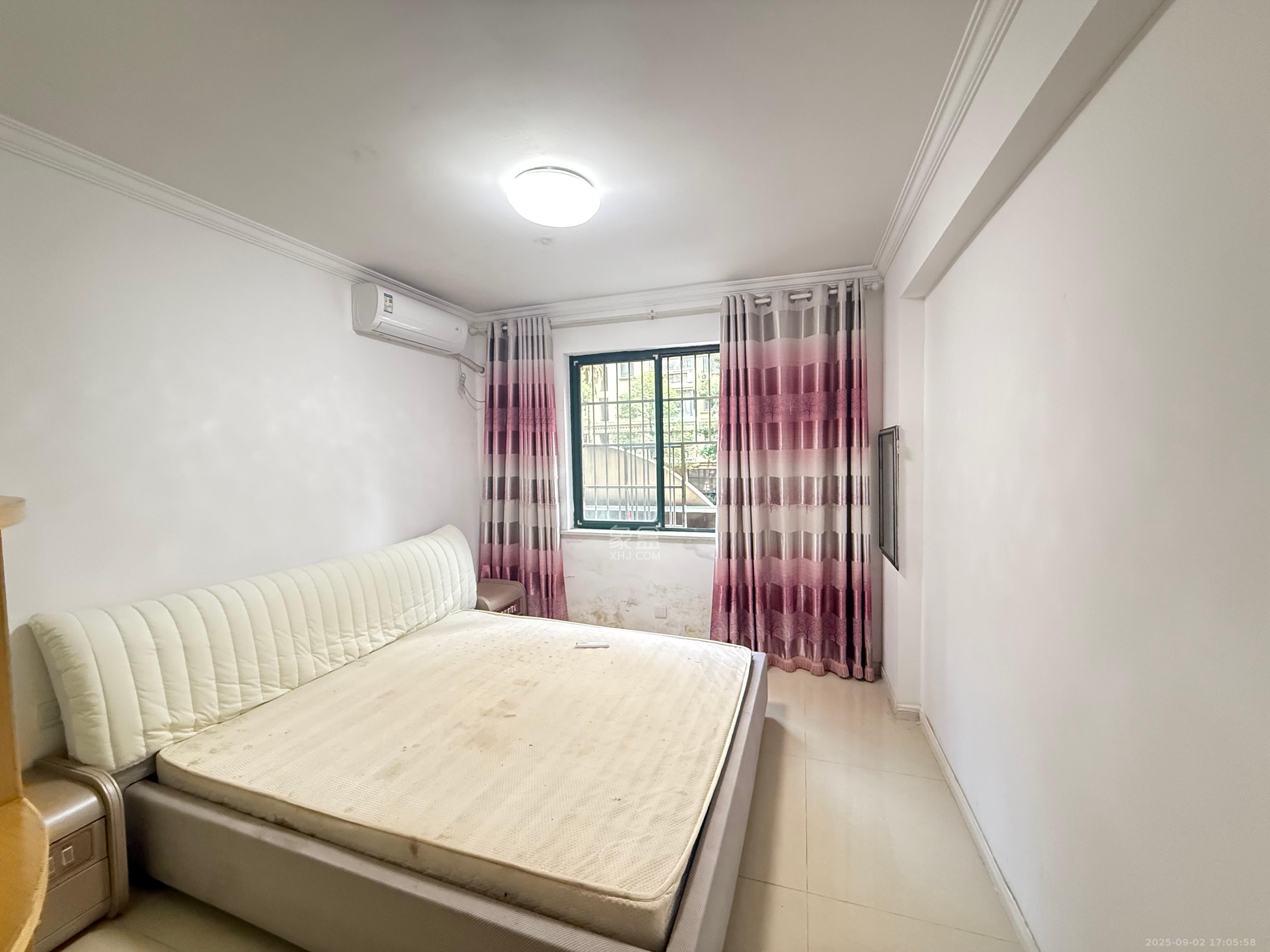 世嘉国际华城 2室2厅1卫 2400.0元/月 世嘉国际华城 2室2厅1卫 2400.0元/月室内图