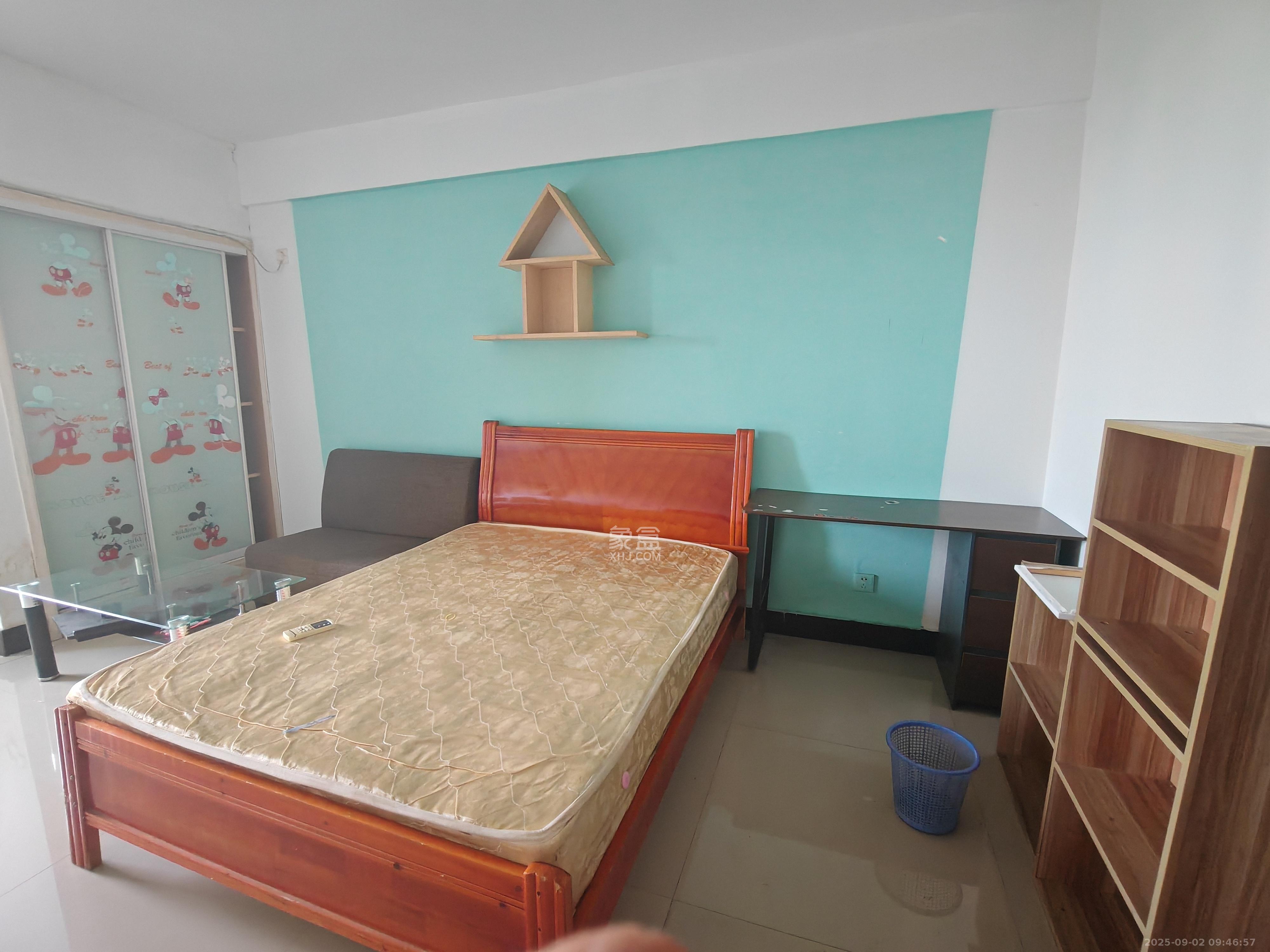 生活艺术城  1室1厅1卫    1100.0元/月 生活艺术城  1室1厅1卫    1100.0元/月