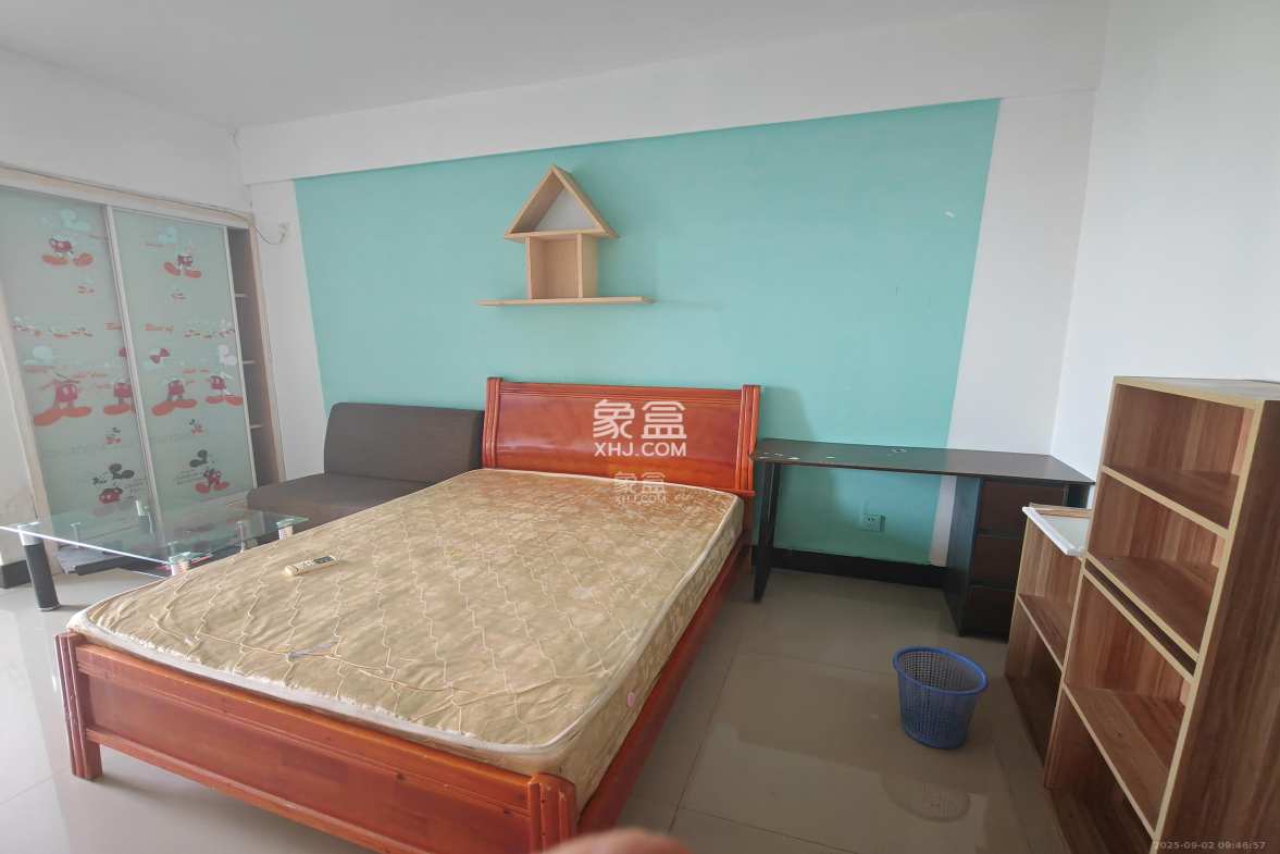 生活艺术城  1室1厅1卫    1100.0元/月 生活艺术城  1室1厅1卫    1100.0元/月室内图