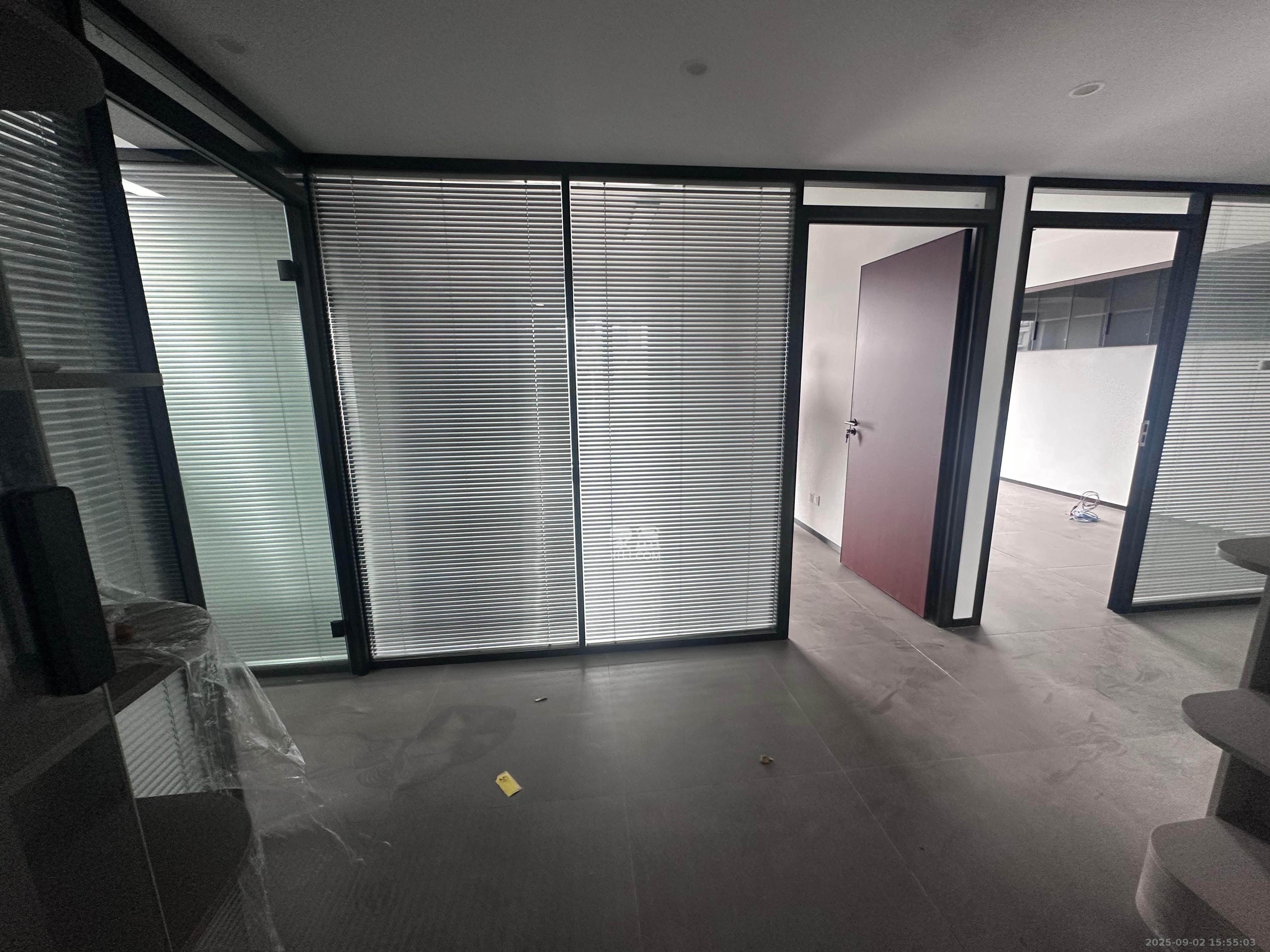 卓越江岸  1室0厅0卫    6000.0元/月室内图