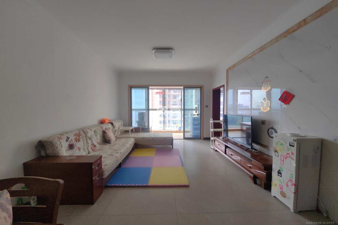 湖湘奥林匹克花园  3室2厅1卫    1900.0元/月 湖湘奥林匹克花园  3室2厅1卫    1900.0元/月室内图