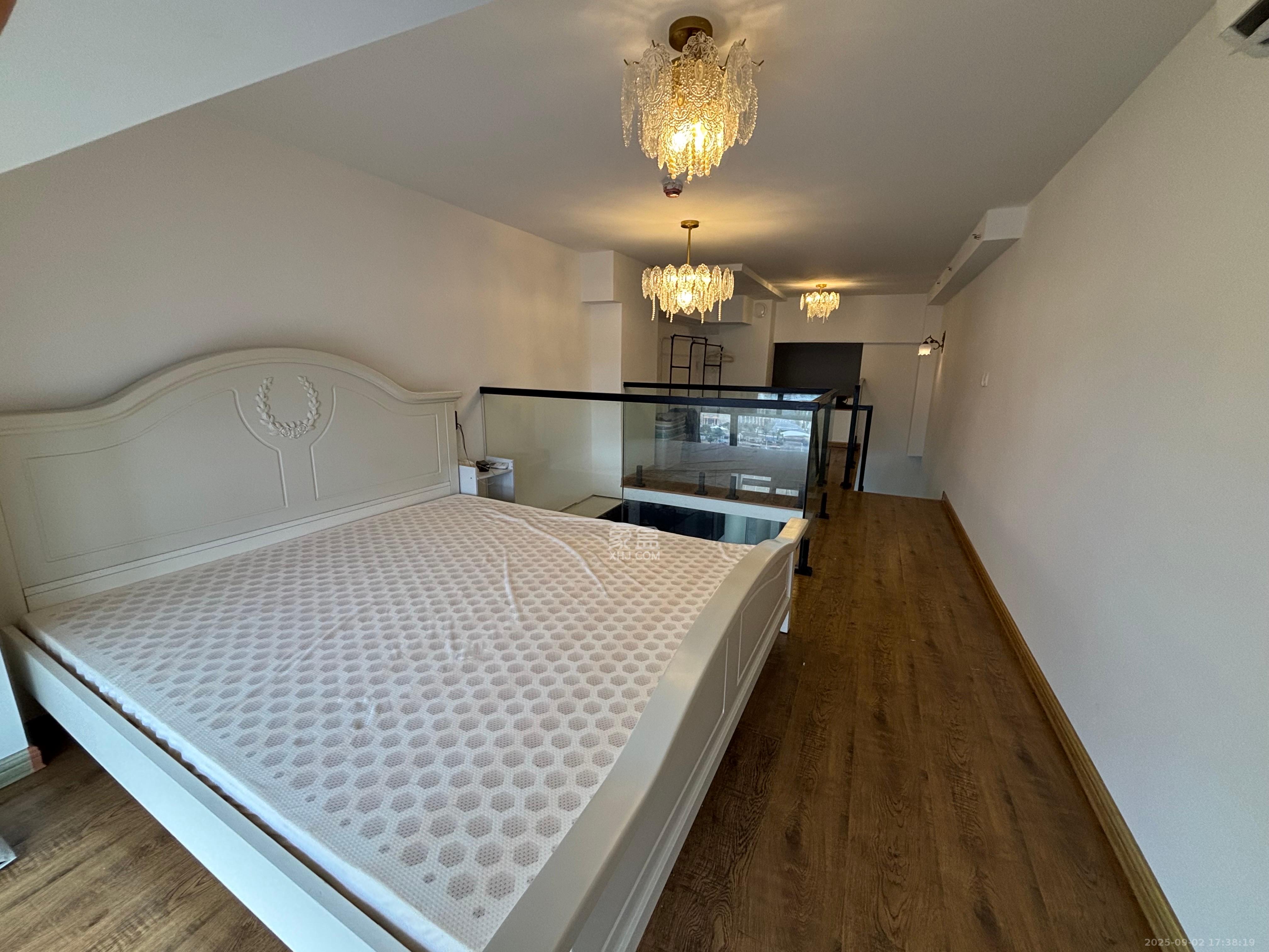 弘坤云寓 2室1厅1卫 2300.0元/月 弘坤云寓 2室1厅1卫 2300.0元/月室内图