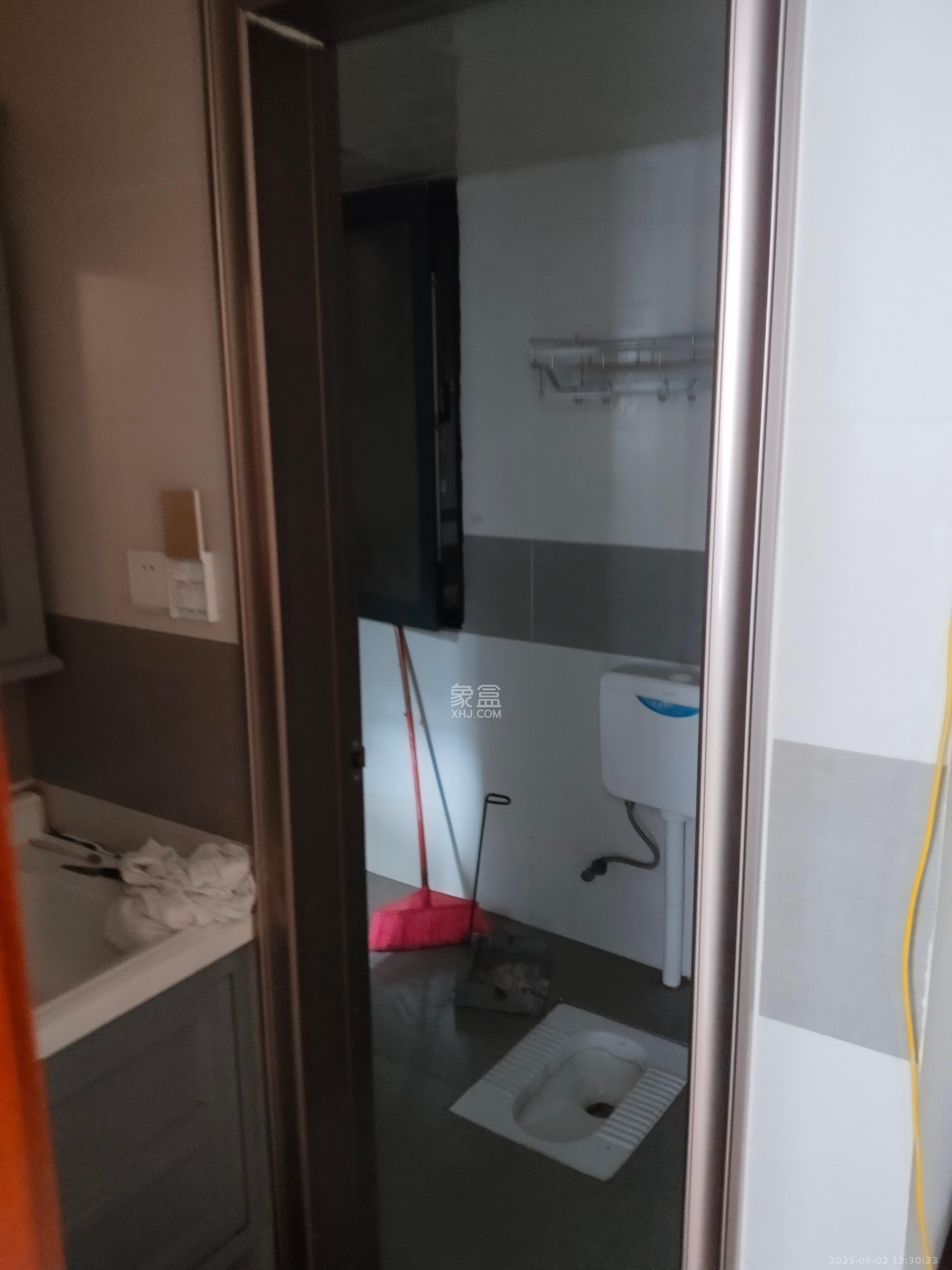 鑫科明珠  2室1厅1卫    2000.0元/月 鑫科明珠  2室1厅1卫    2000.0元/月室内图