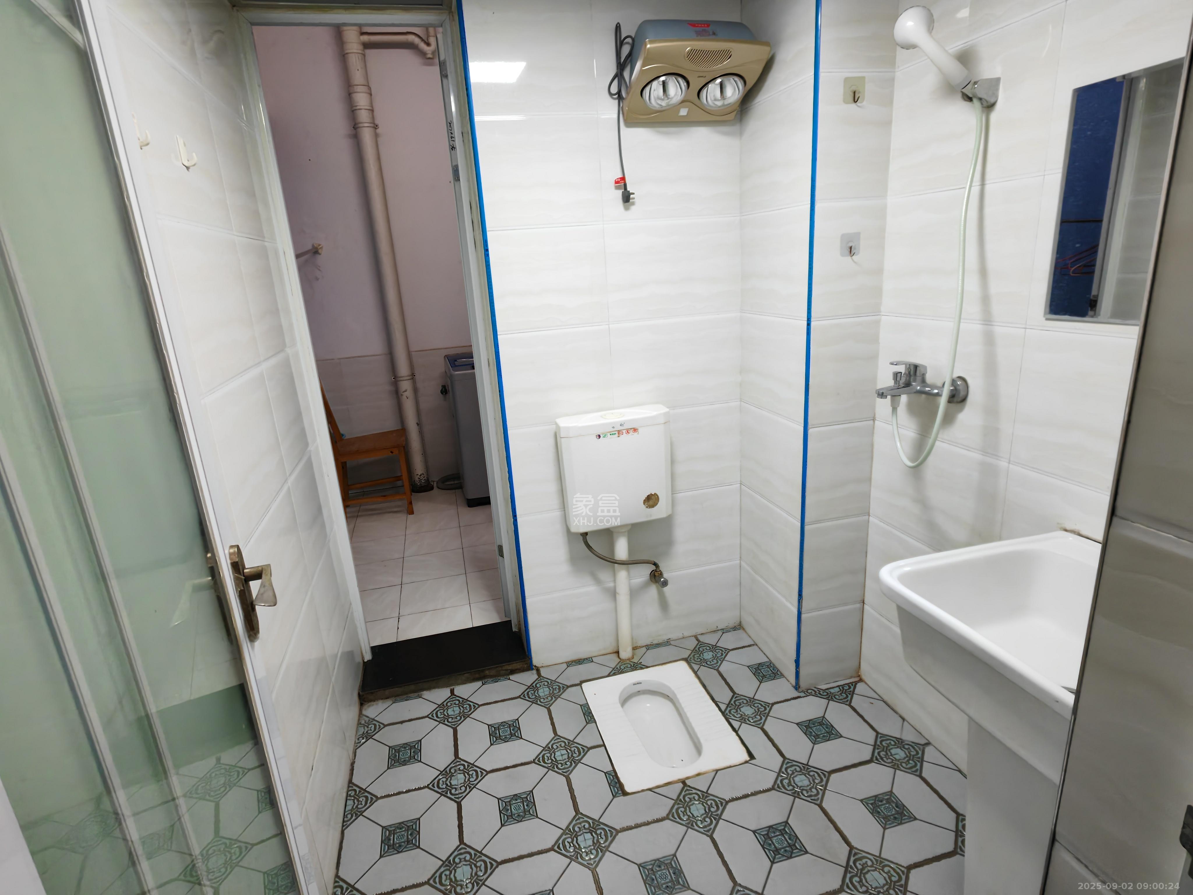 上河国际C区 3室1厅1卫 2200.0元/月 上河国际C区 3室1厅1卫 2200.0元/月室内图