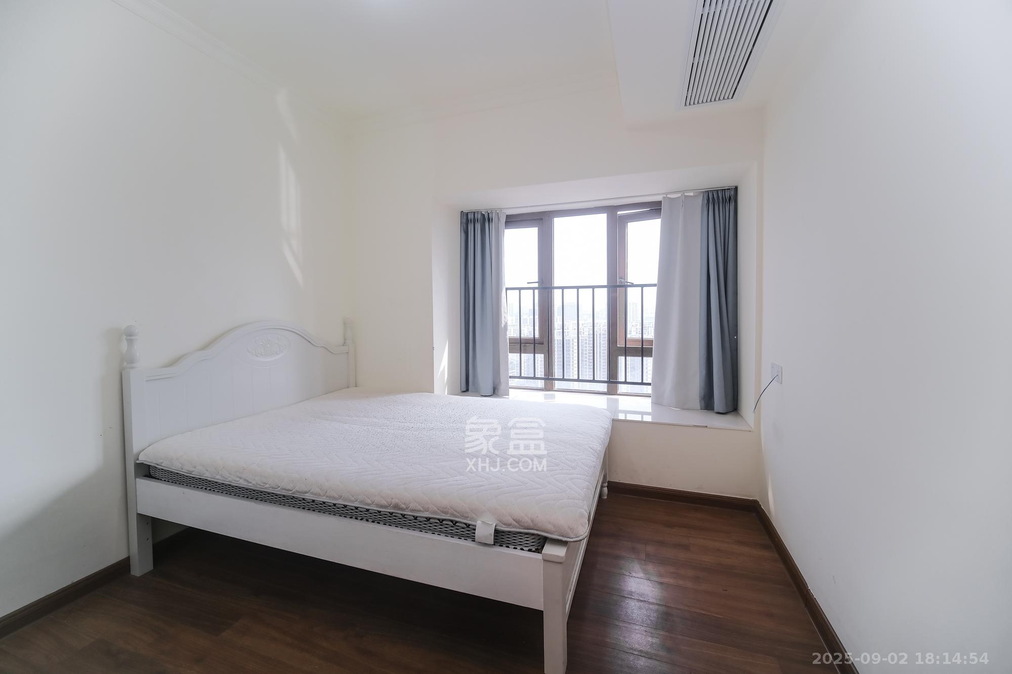 碧桂园翘楚棠  3室2厅2卫    85.0万 碧桂园翘楚棠  3室2厅2卫    85.0万卧室