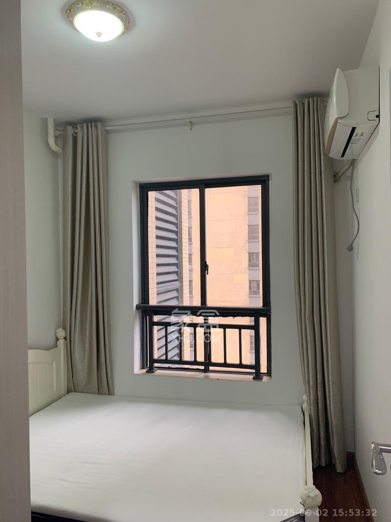 五矿沁园金城（春和景园）  2室2厅1卫    1900.0元/月室内图