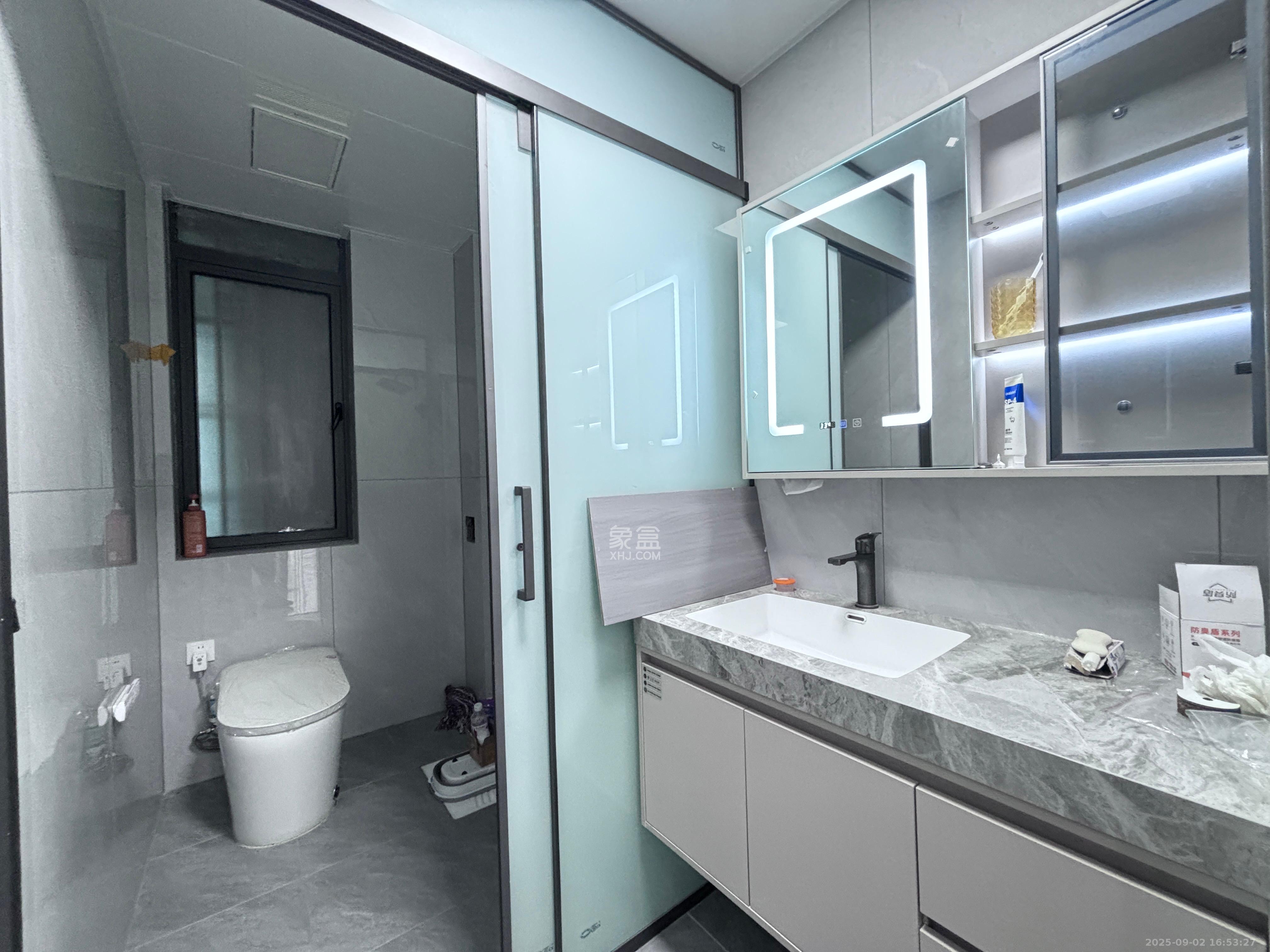 中建钰和城  3室2厅1卫    3000.0元/月室内图