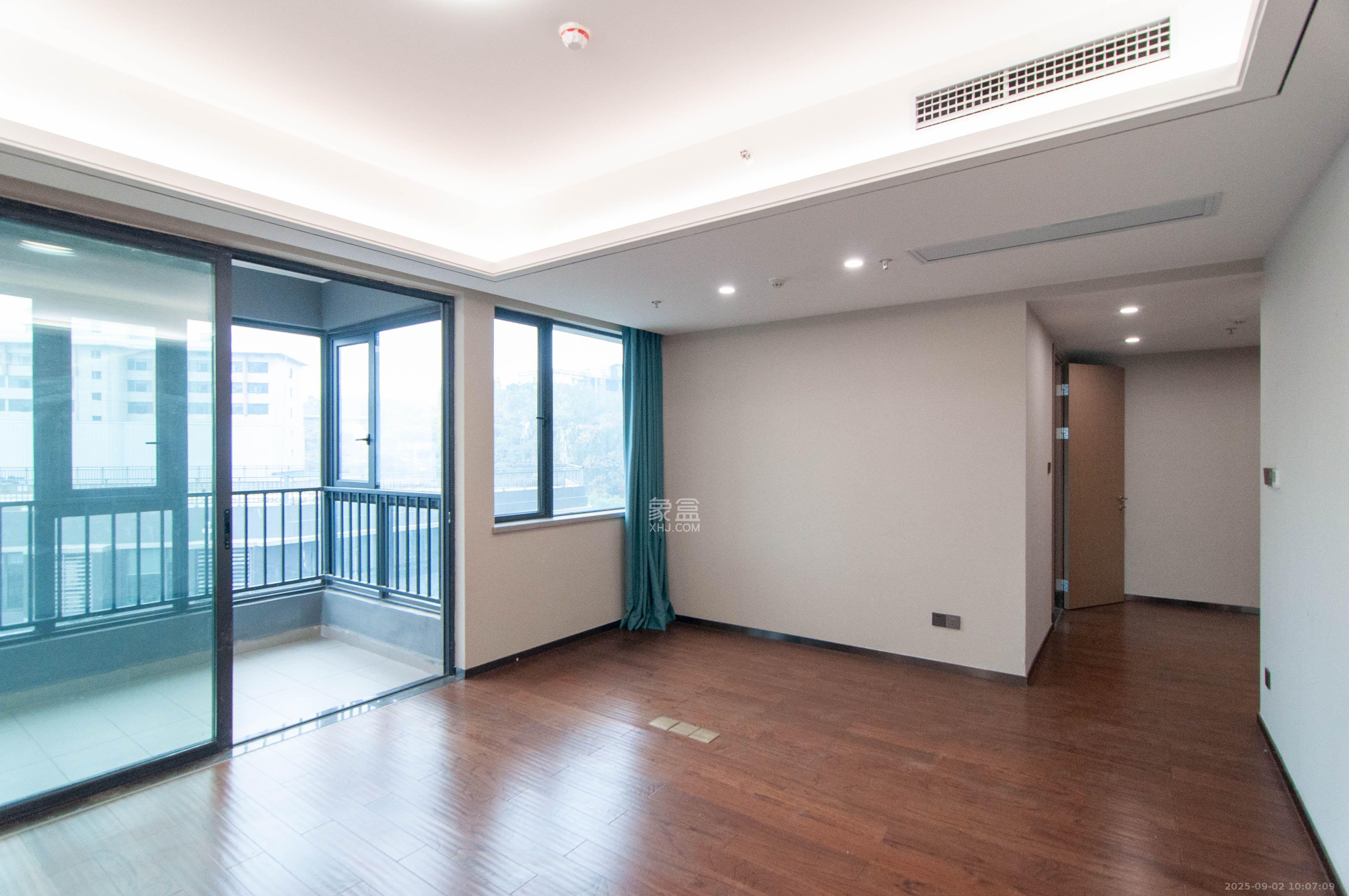 旭辉都会山 4室2厅3卫 8000.0元/月 旭辉都会山 4室2厅3卫 8000.0元/月室内图