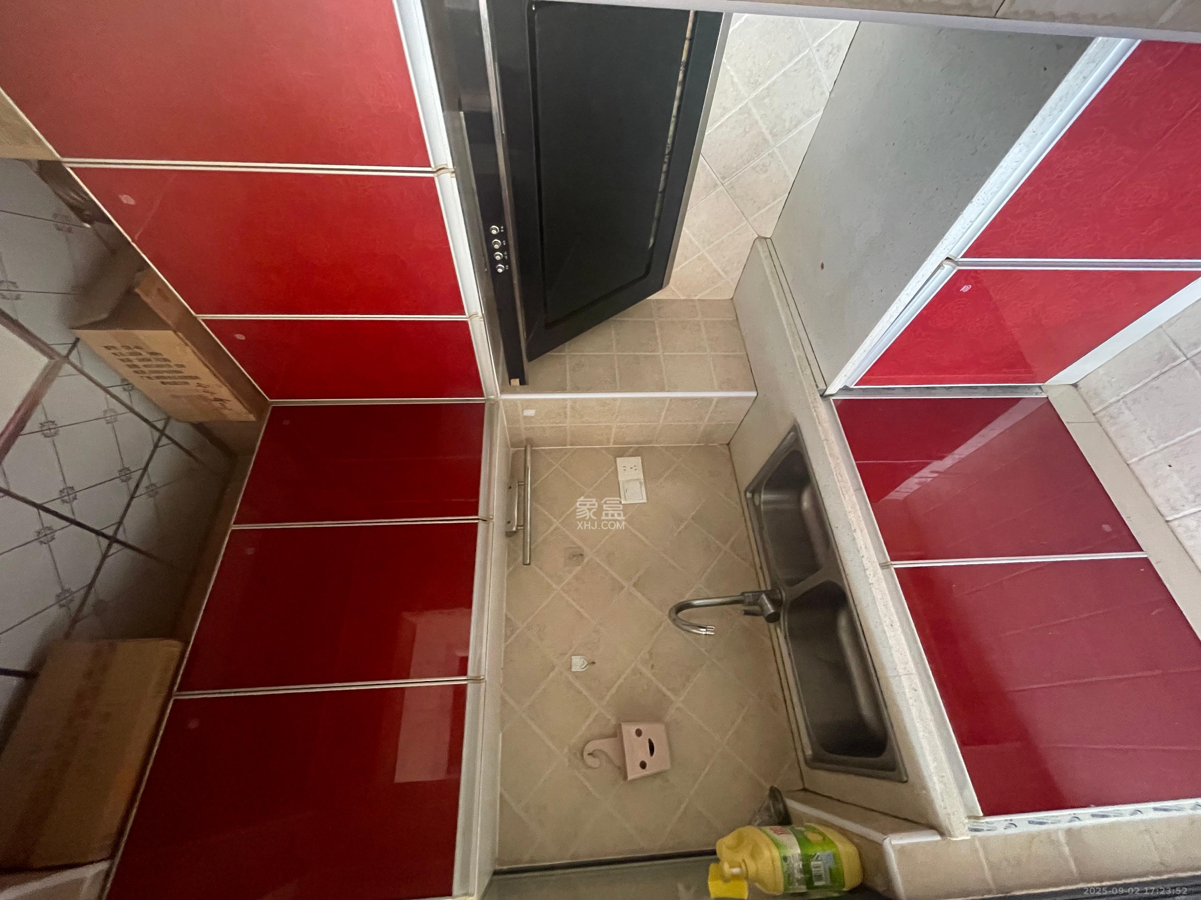 中建芙蓉工社 1室1厅1卫 1000.0元/月 中建芙蓉工社 1室1厅1卫 1000.0元/月室内图