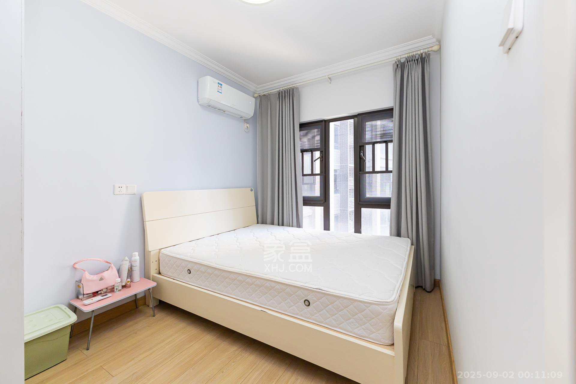 时代倾城五期  2室1厅1卫    68.0万卧室