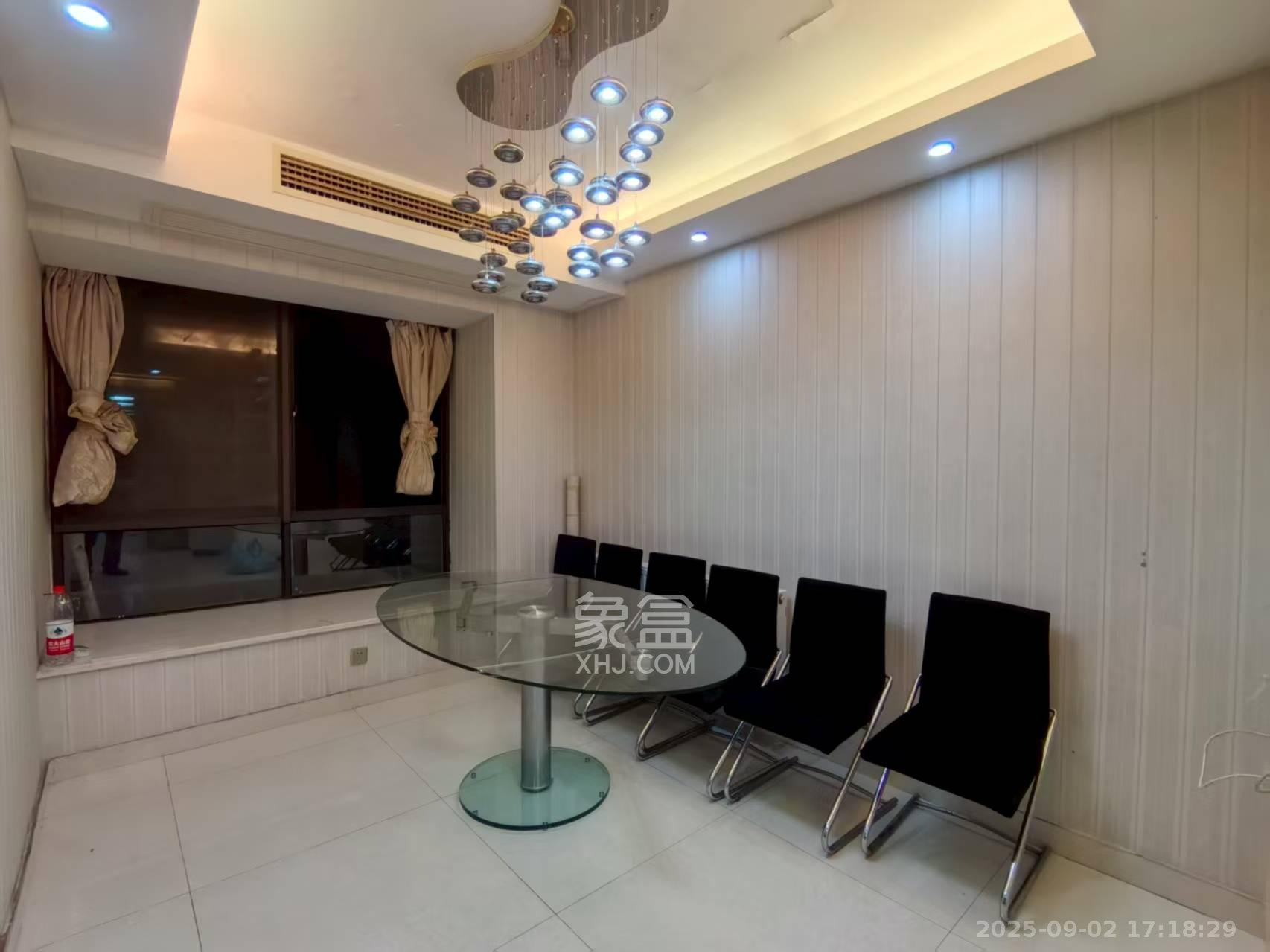 保利麓谷林语F区 4室2厅2卫 3000.0元/月 保利麓谷林语F区 4室2厅2卫 3000.0元/月室内图