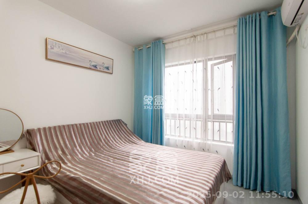 中海梅溪湖壹号  3室2厅1卫    3200.0元/月 中海梅溪湖壹号  3室2厅1卫    3200.0元/月室内图