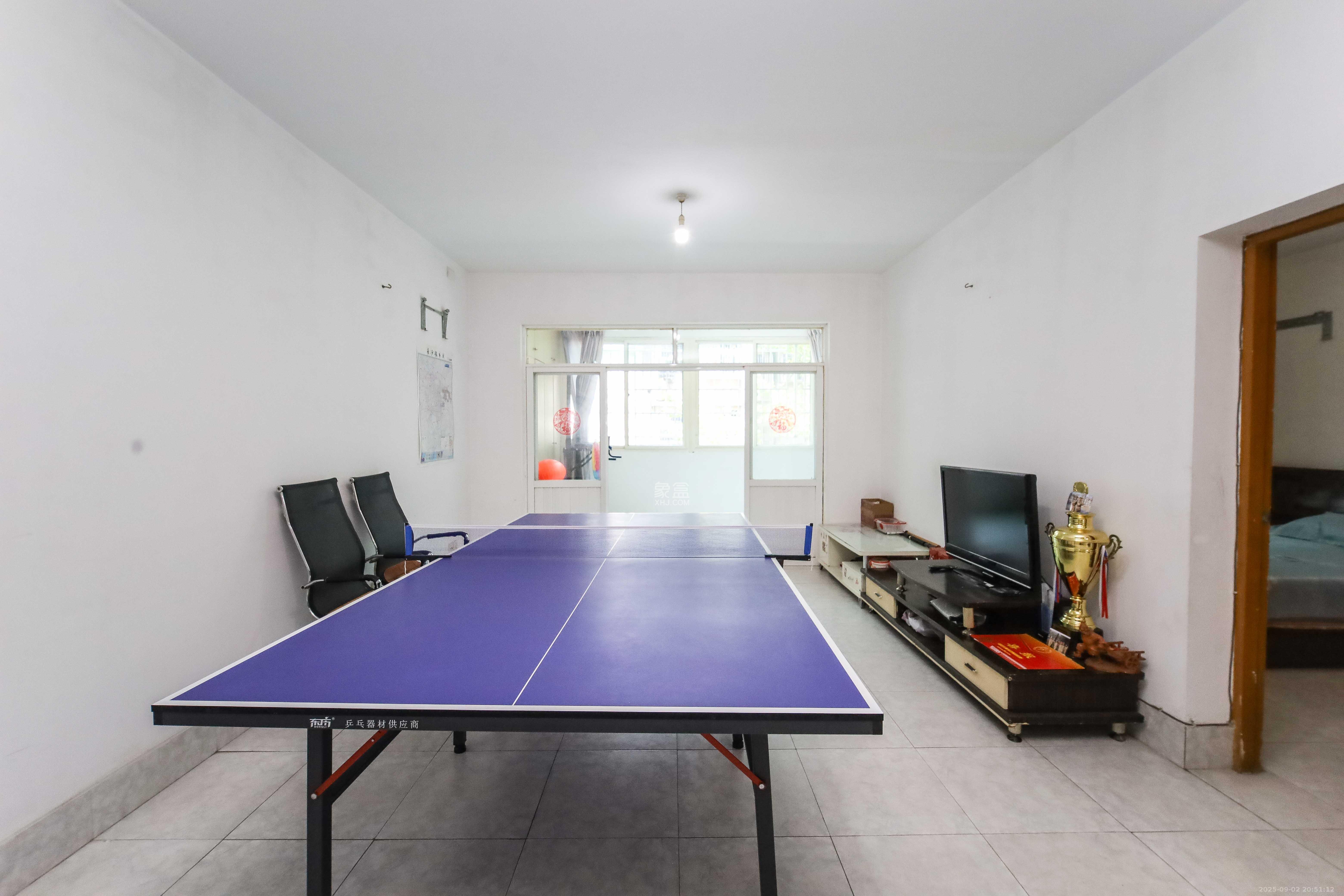 荷花园电信宿舍（天辰荷花苑）  2室2厅1卫    78.0万客厅