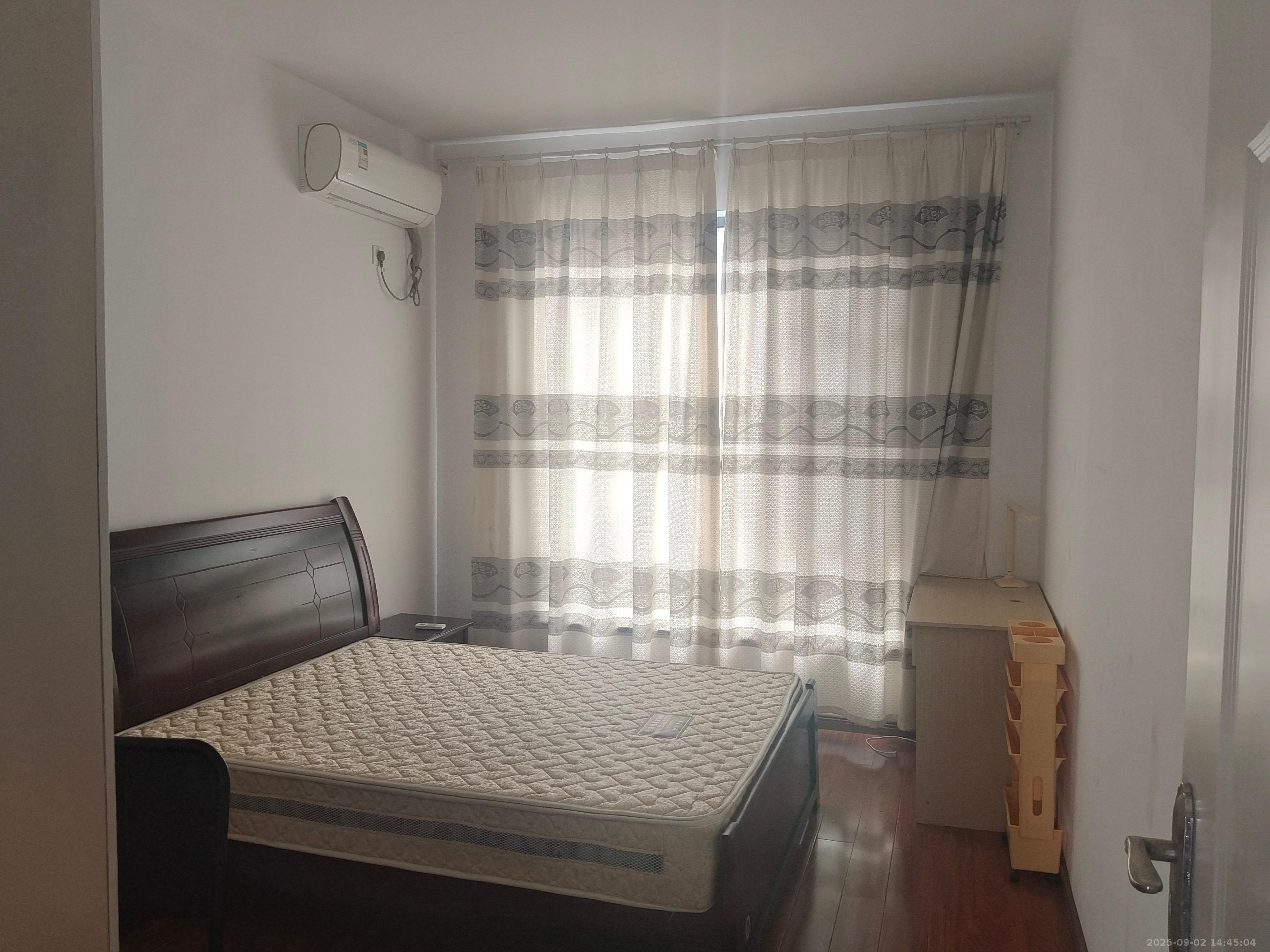 鑫远熙山 3室2厅1卫 2500.0元/月 鑫远熙山 3室2厅1卫 2500.0元/月室内图