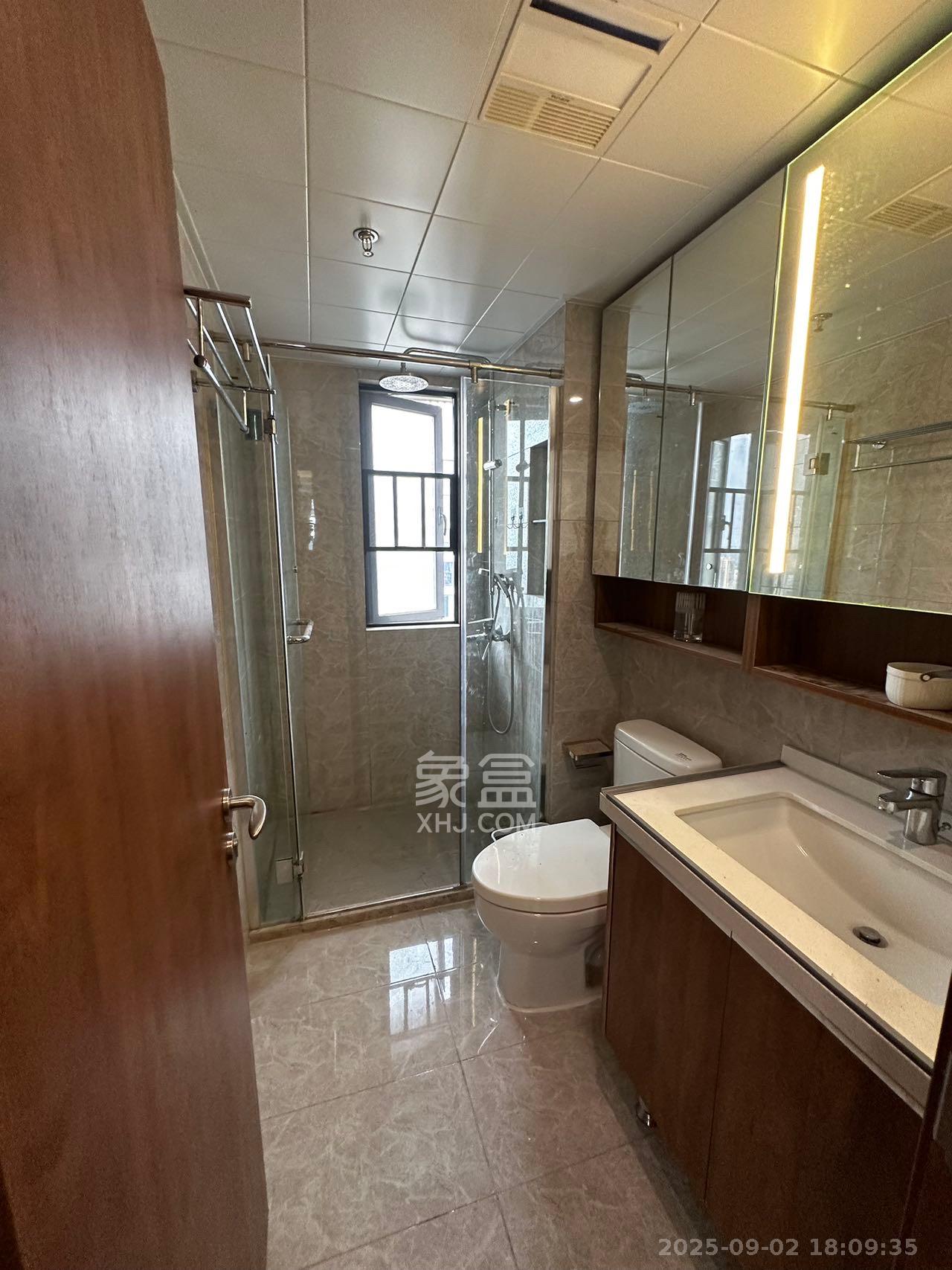 梅溪悦章  4室2厅2卫    4000.0元/月 梅溪悦章  4室2厅2卫    4000.0元/月室内图