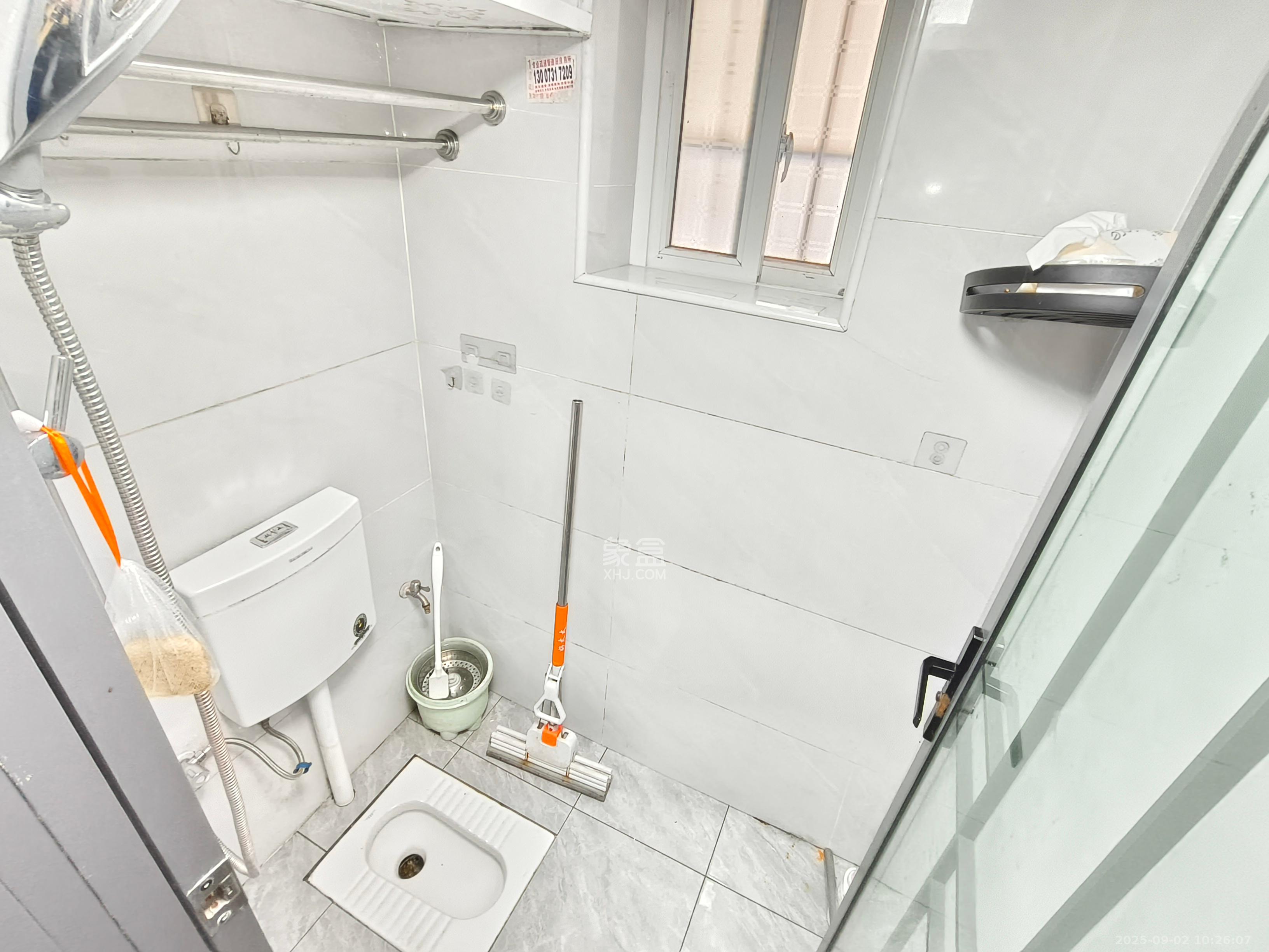 建湘新村  1室1厅1卫   1500.00元/月室内图