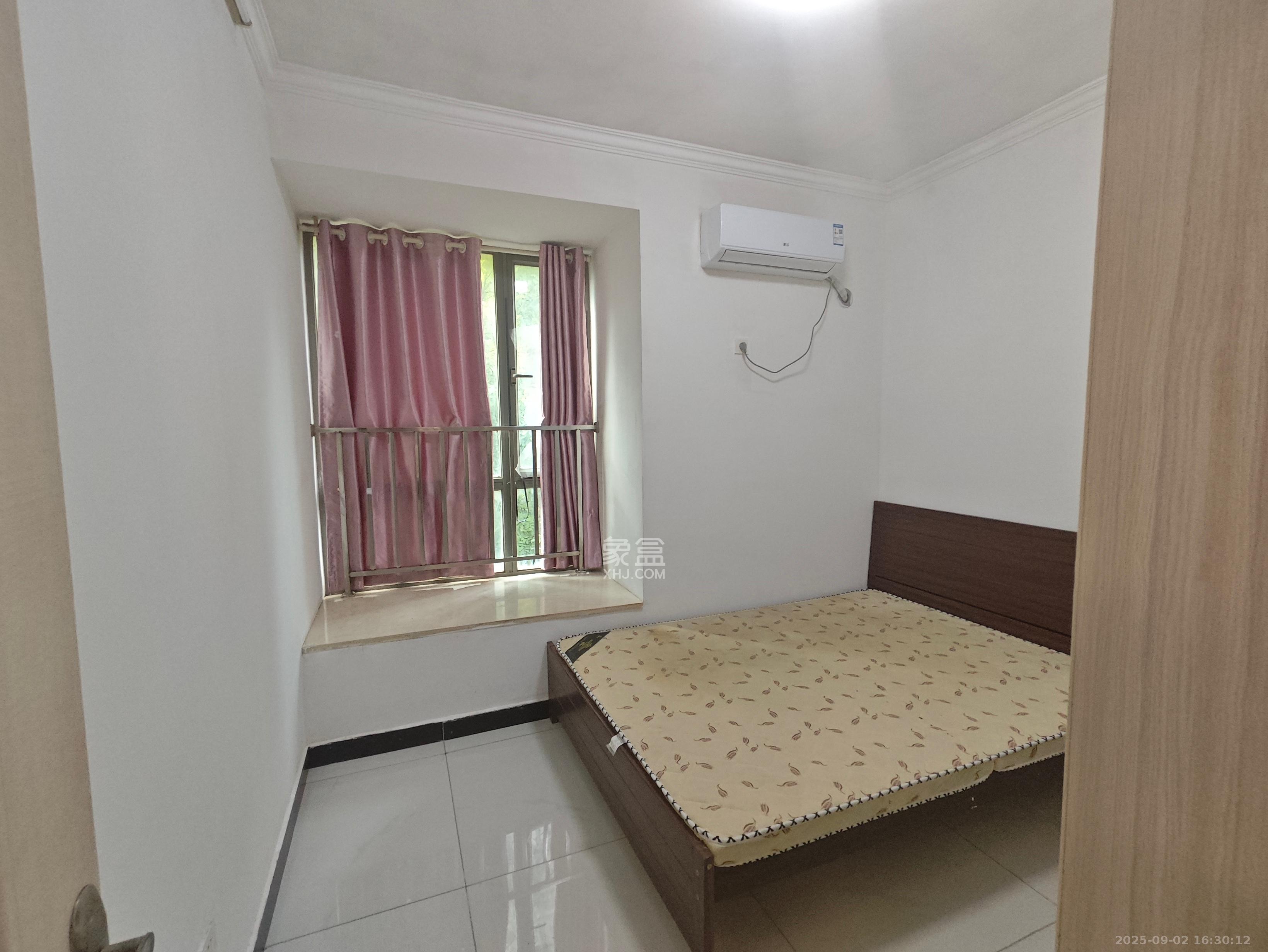 新城新世界一二三期  3室2厅2卫    2300.0元/月 新城新世界一二三期  3室2厅2卫    2300.0元/月室内图