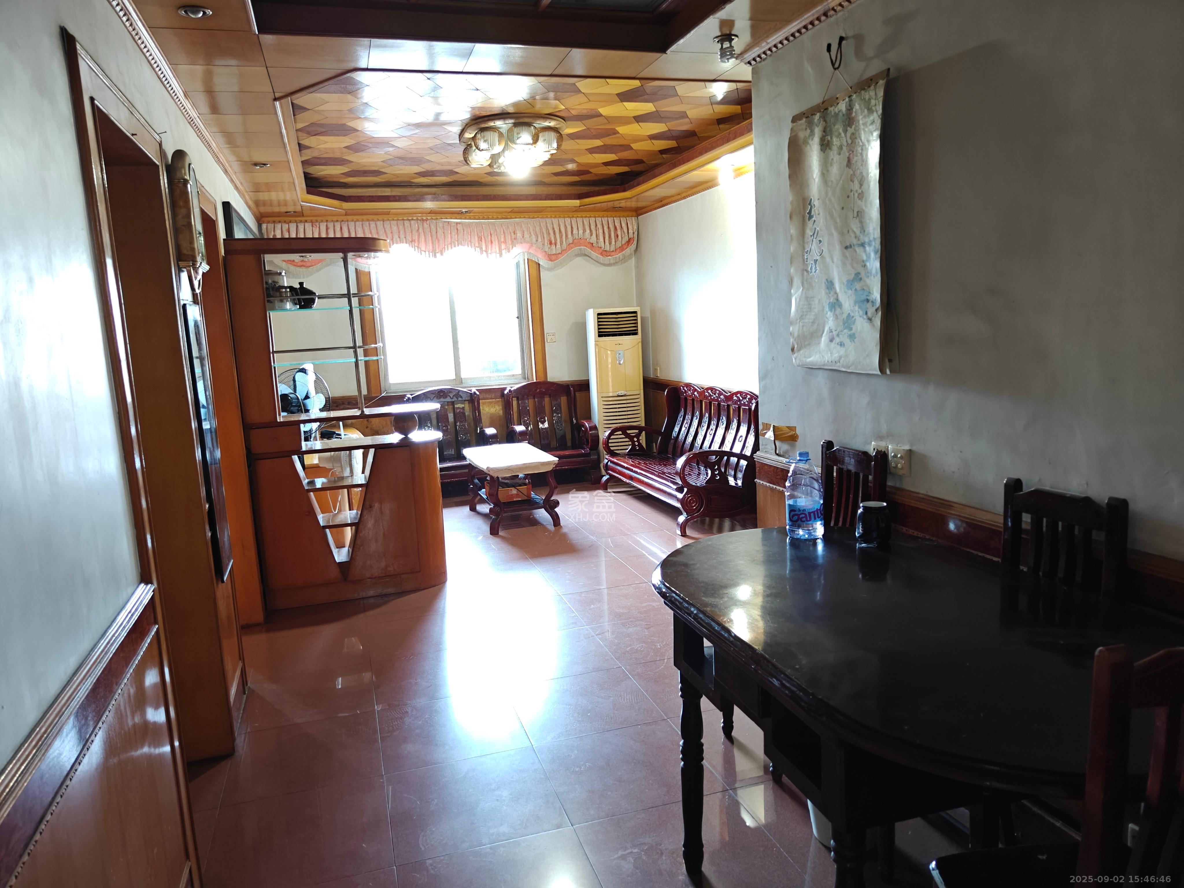 自然小区  2室2厅1卫    1200.0元/月室内图