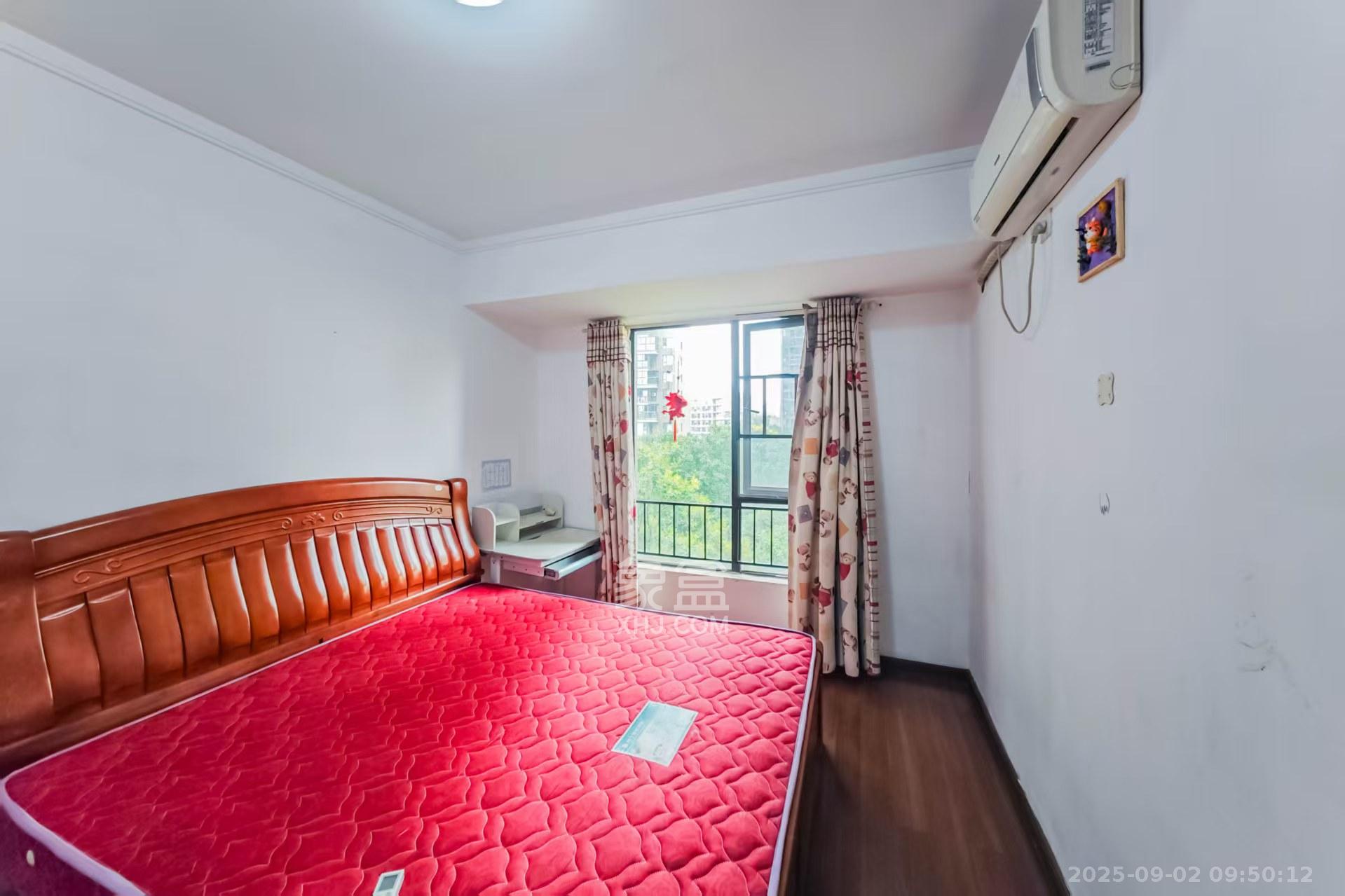 万科金域华府一期  3室2厅1卫    2900.0元/月室内图