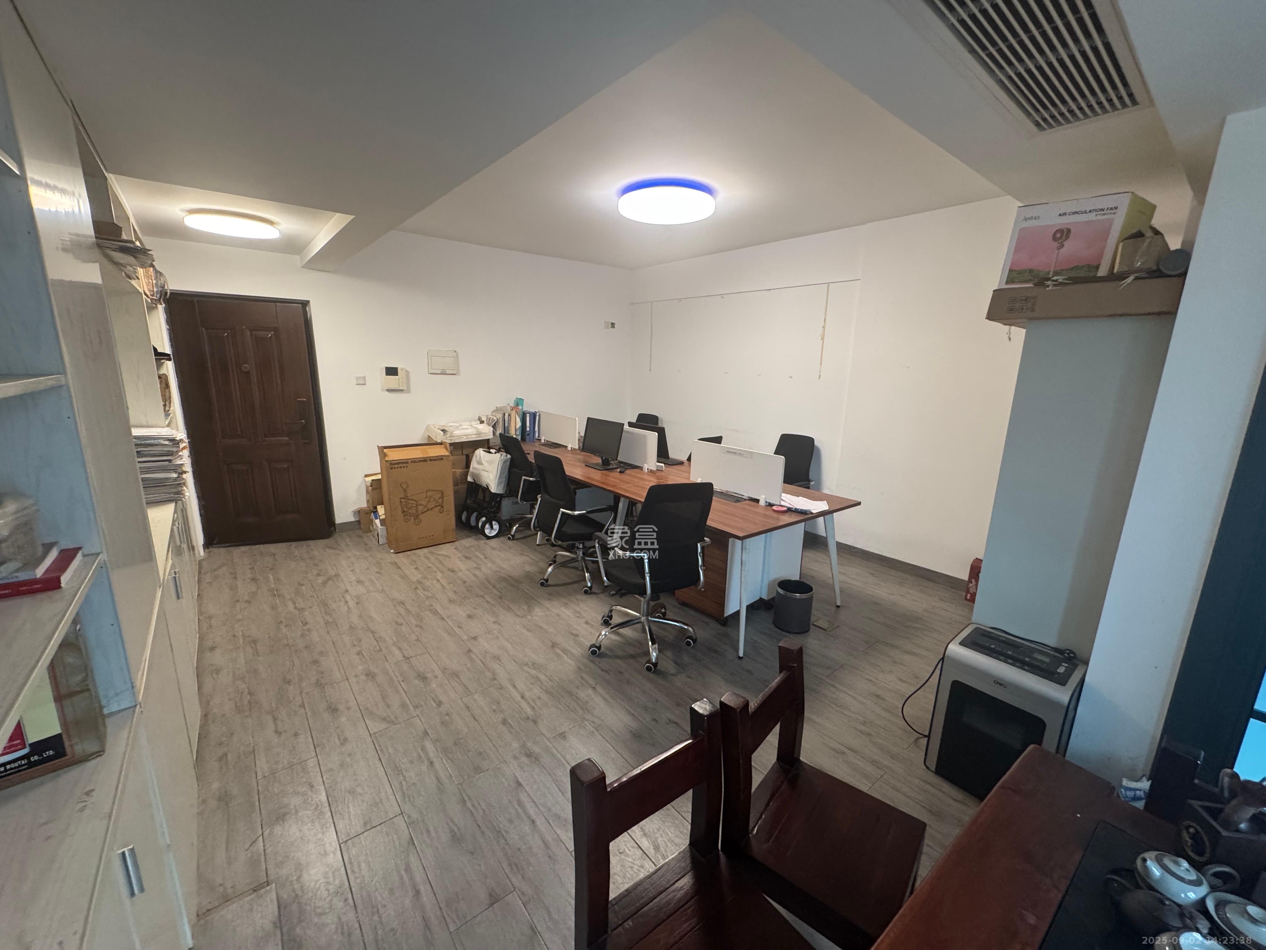 湘域城邦(湘域国际中心) 1室1厅1卫 2600.0元/月 湘域城邦(湘域国际中心) 1室1厅1卫 2600.0元/月室内图