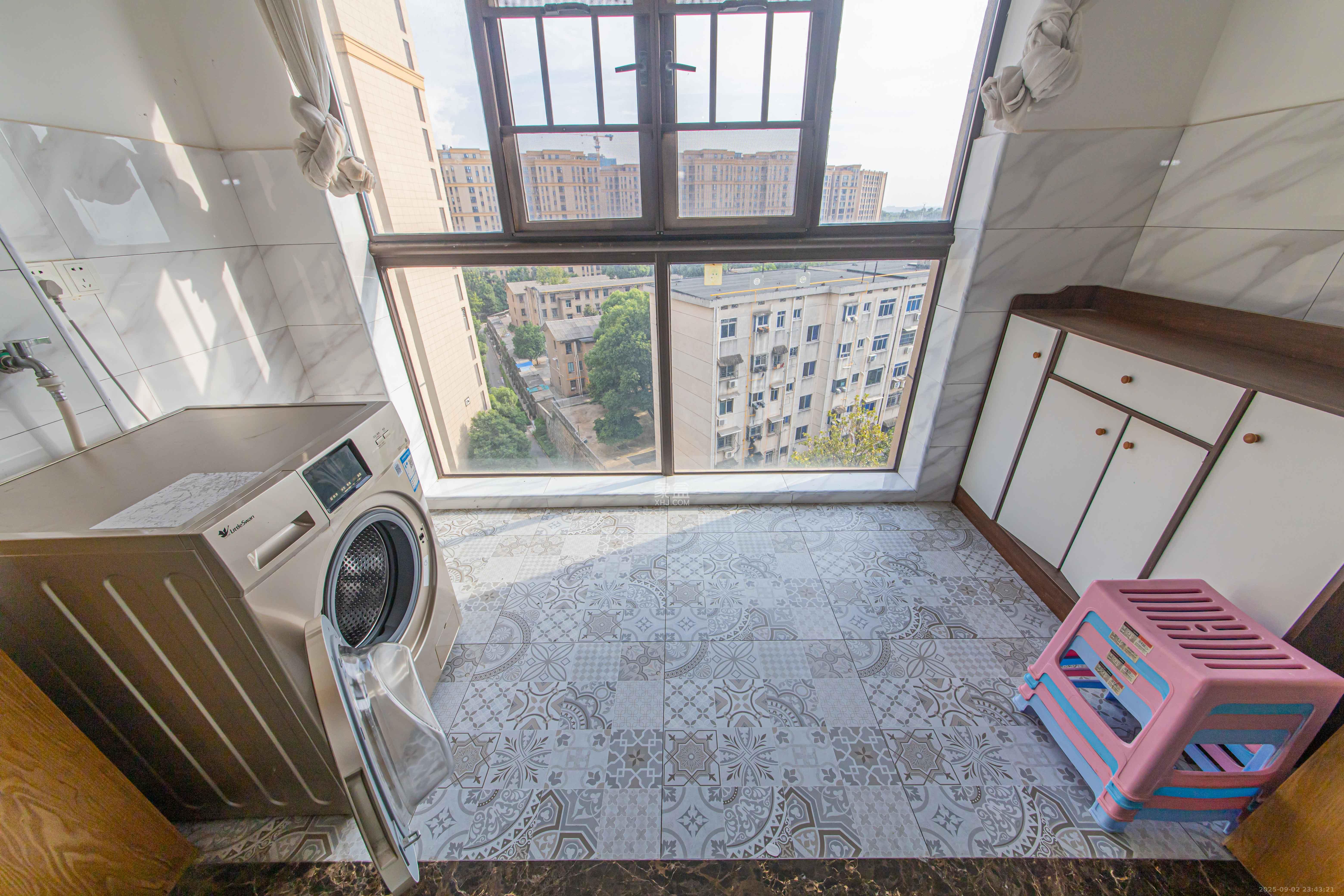 鑫远悦城(鑫远悦时代)  3室2厅1卫    95.0万 鑫远悦城(鑫远悦时代)  3室2厅1卫    95.0万阳台